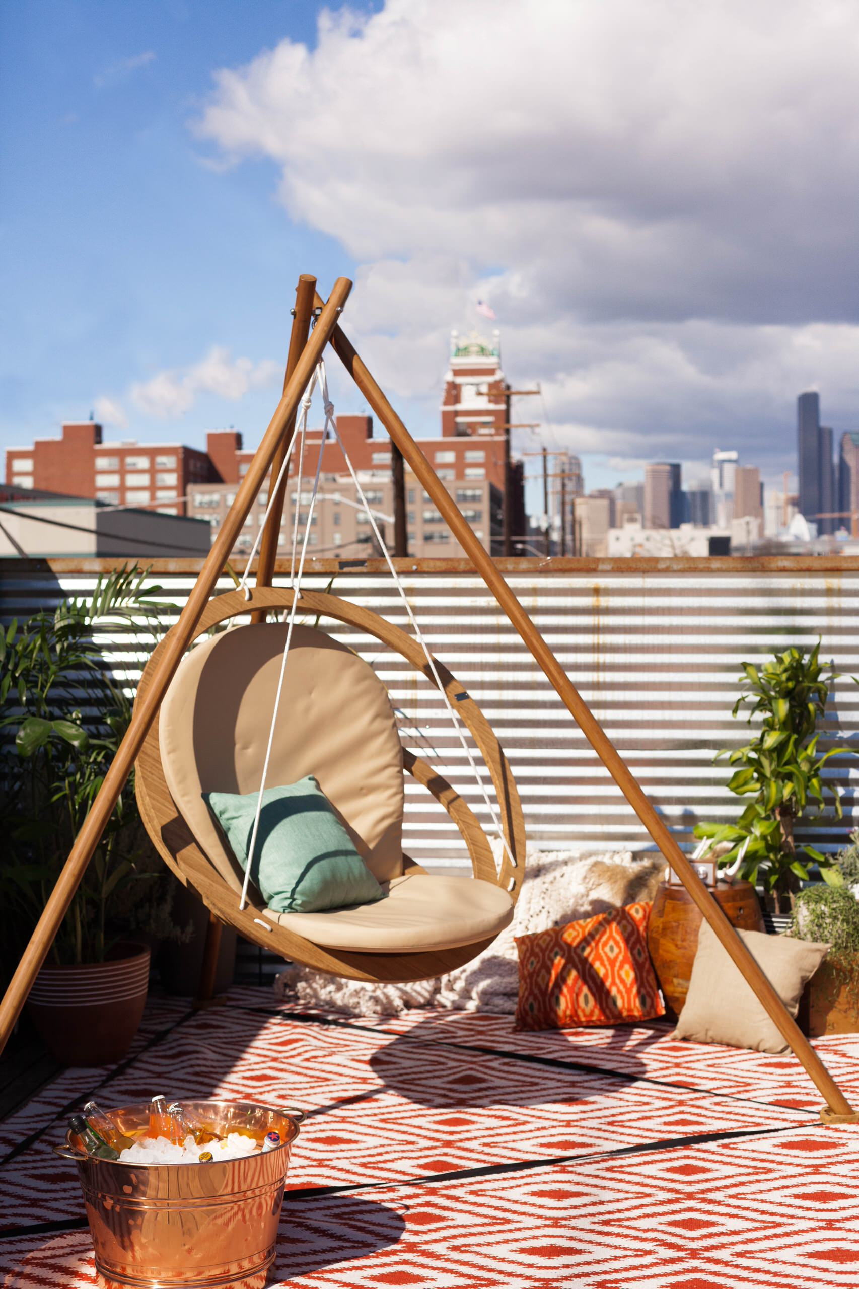 Фотоохота: 67 идей для дачных качелей