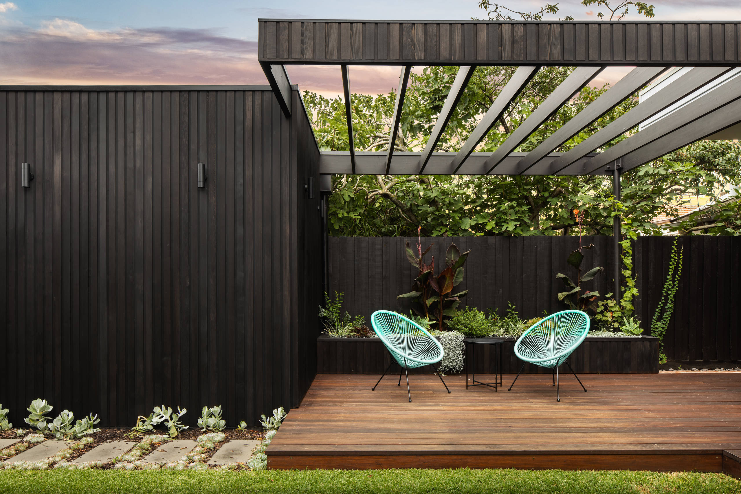 Фотоохота: 22 уголка для отдыха на участке