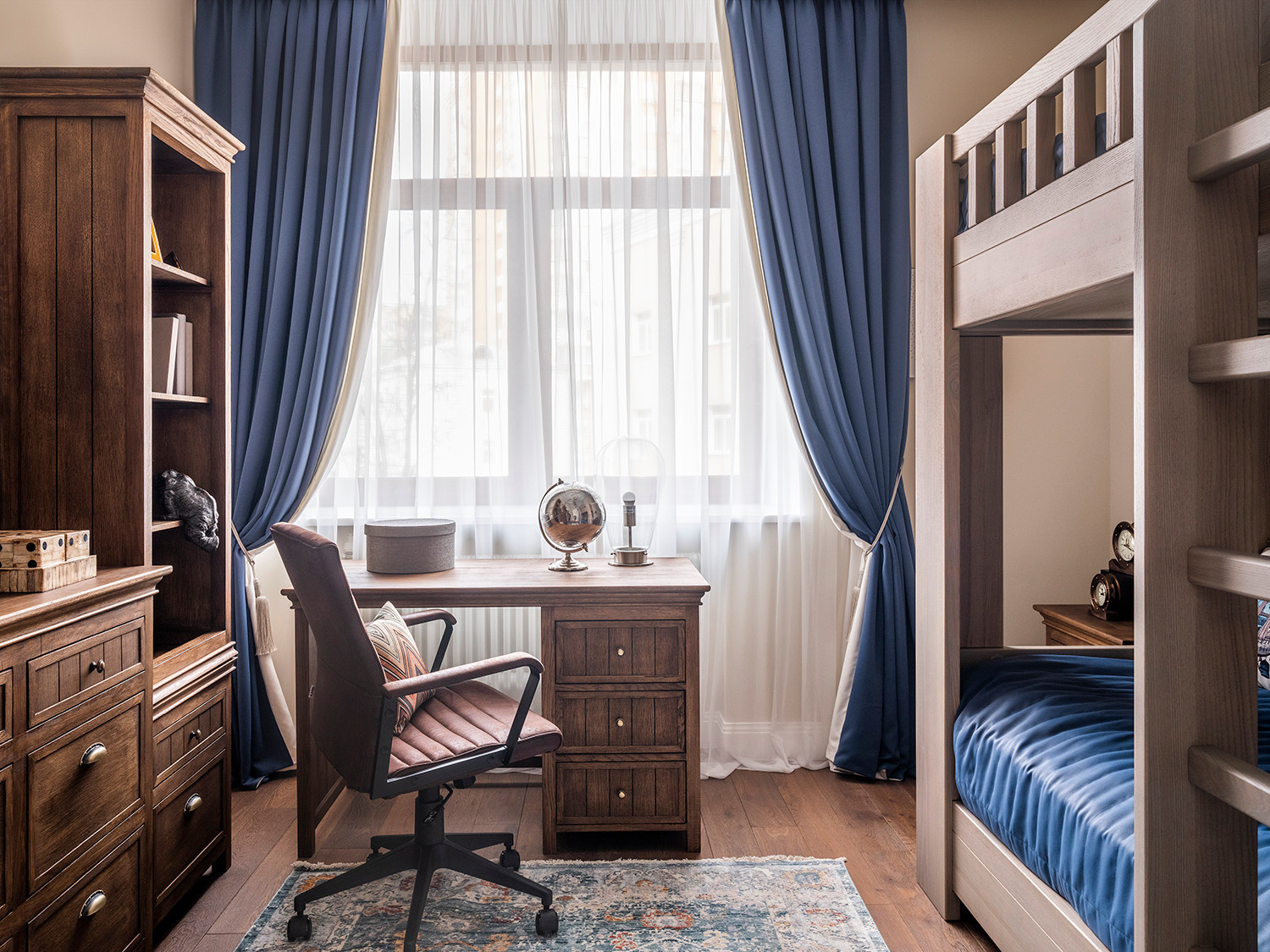 Houzz тур: Квартира как отель — соединенная из трех малогабариток