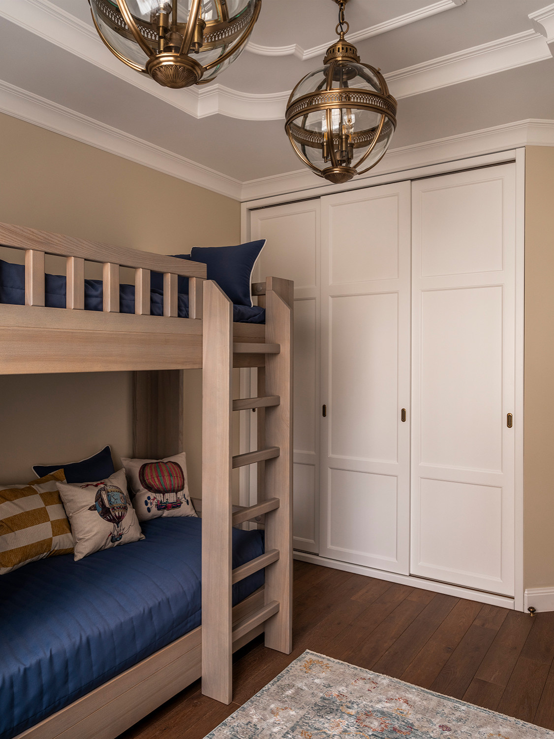 Houzz тур: Квартира как отель — соединенная из трех малогабариток