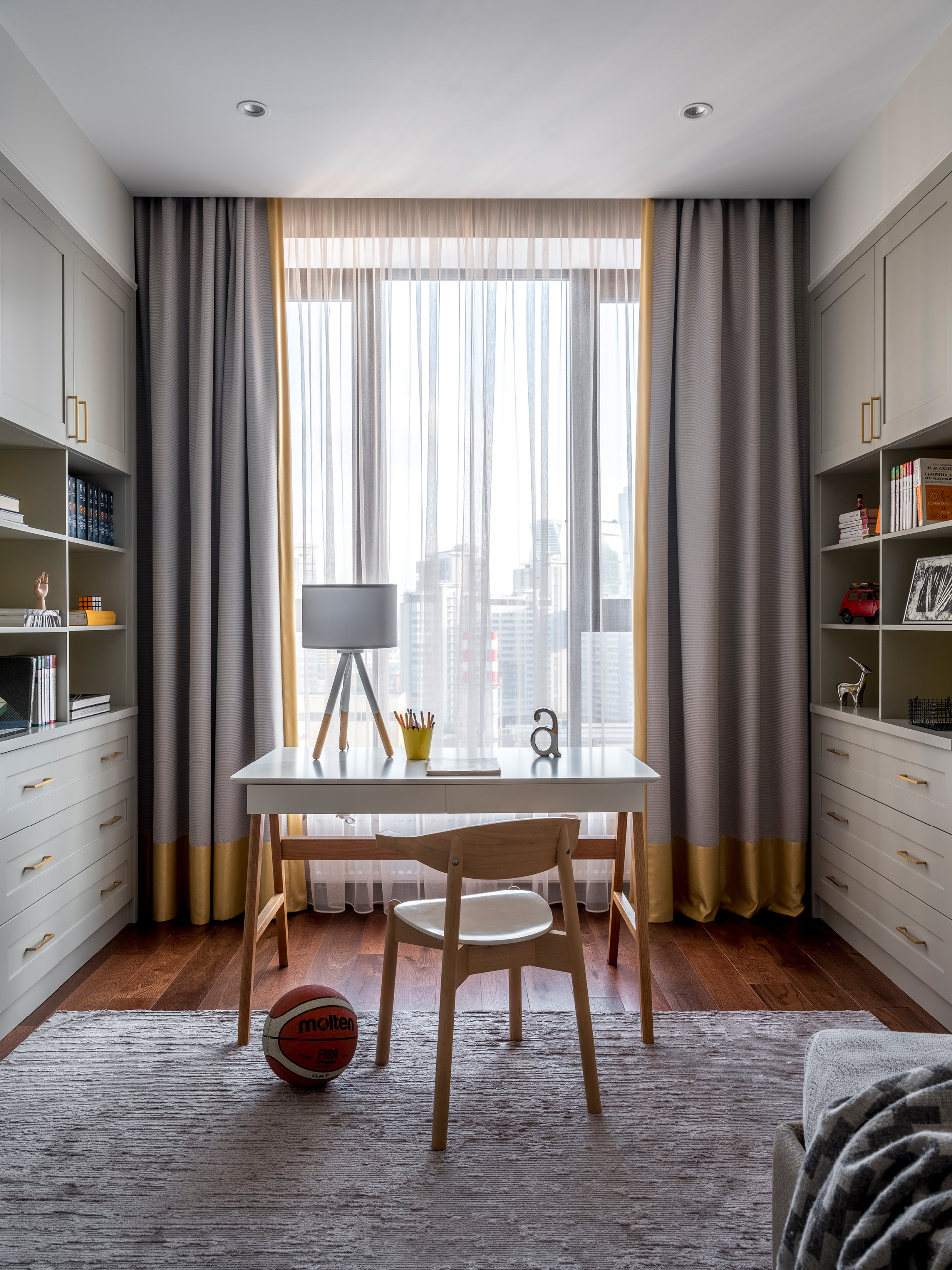 Houzz тур: Как из трешки сделать две детские, спальню и гостиную