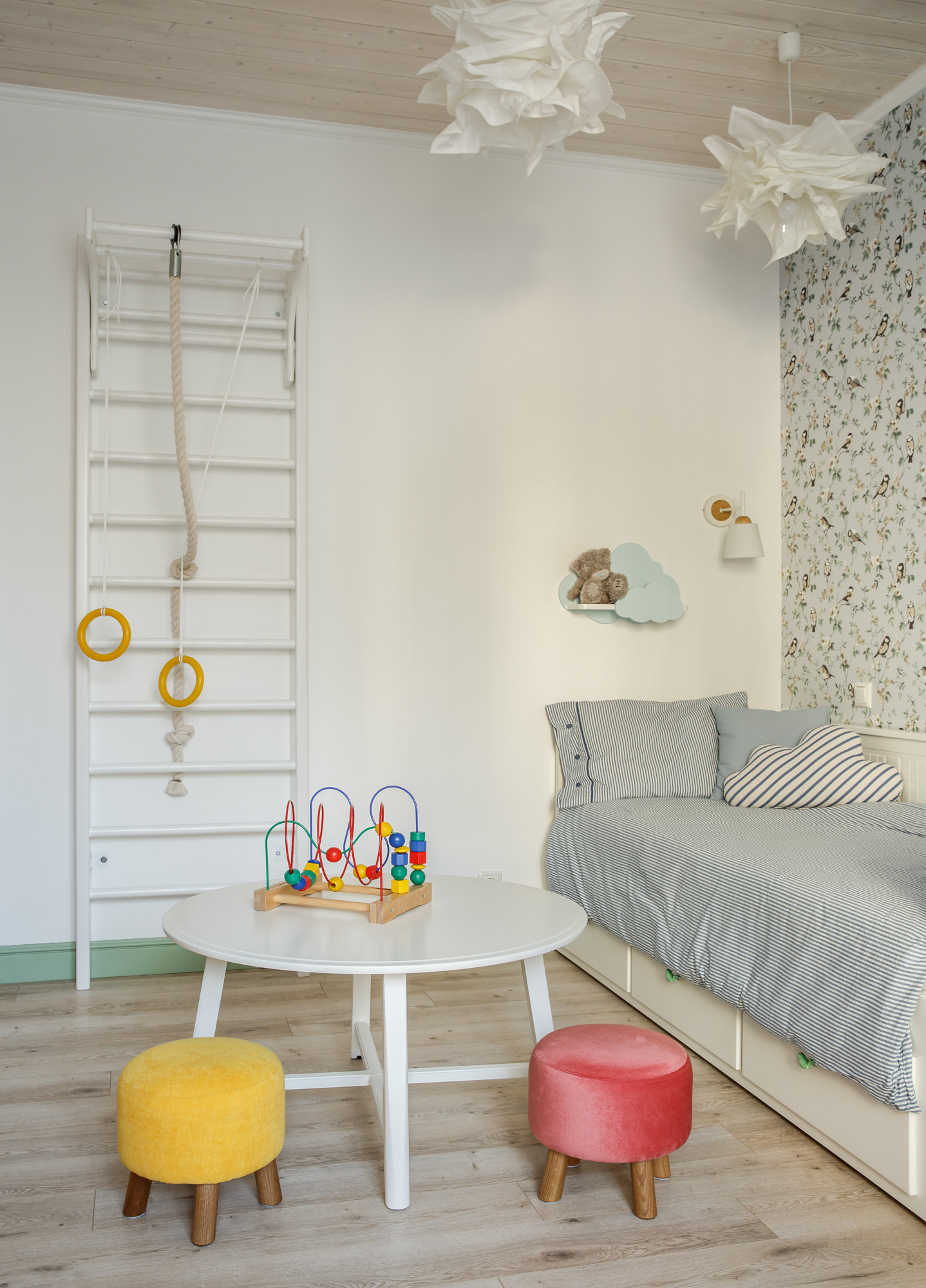 Houzz тур: Квартира с «дачным» настроением и гамаком