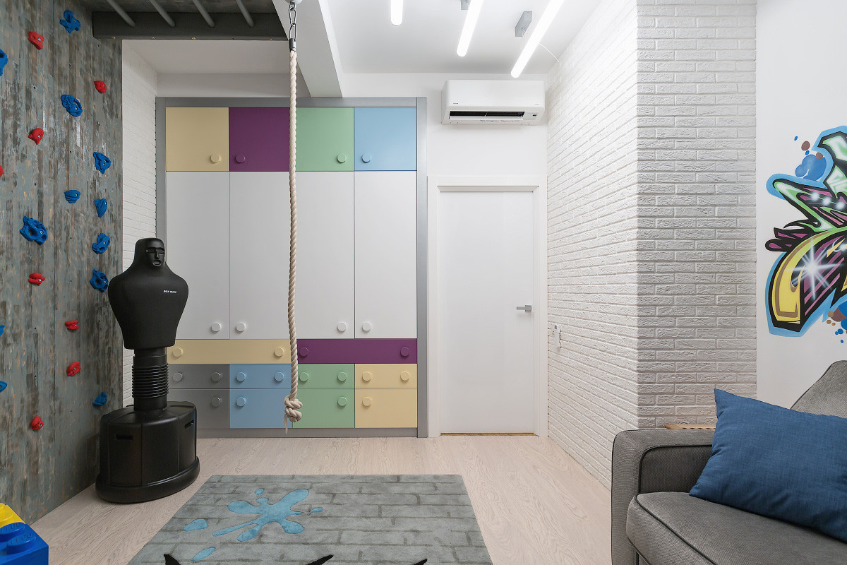 В гостях: «Сталинка» — двухуровневая и с мансардой