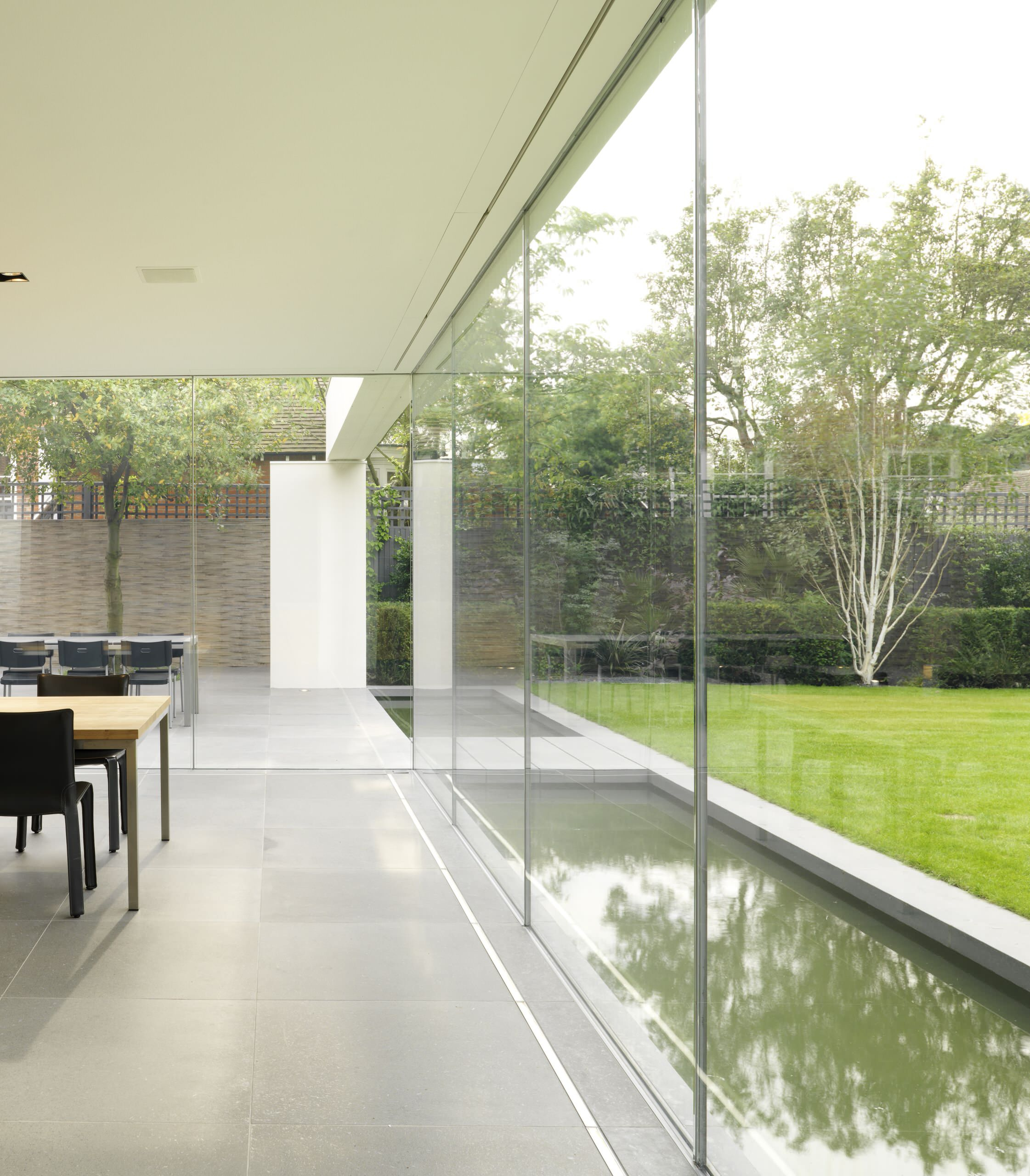 Просто фото: Дорожка по воде в саду — 27 идей