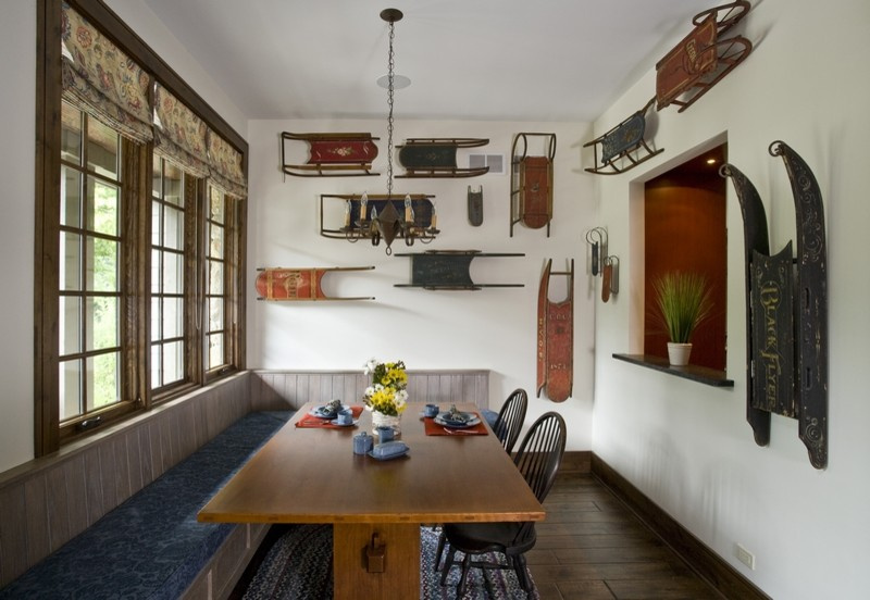 Где хранить «ватрушки» и санки в квартире