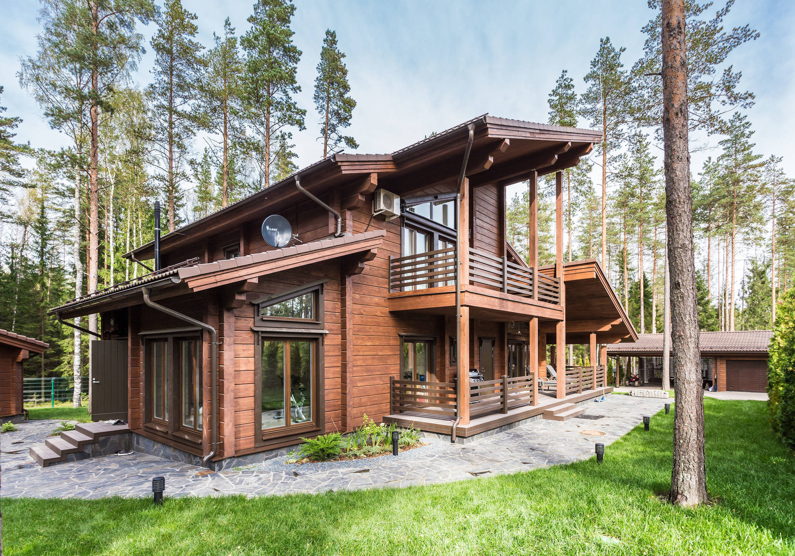 Как правильно: Сделать отмостку вокруг дома