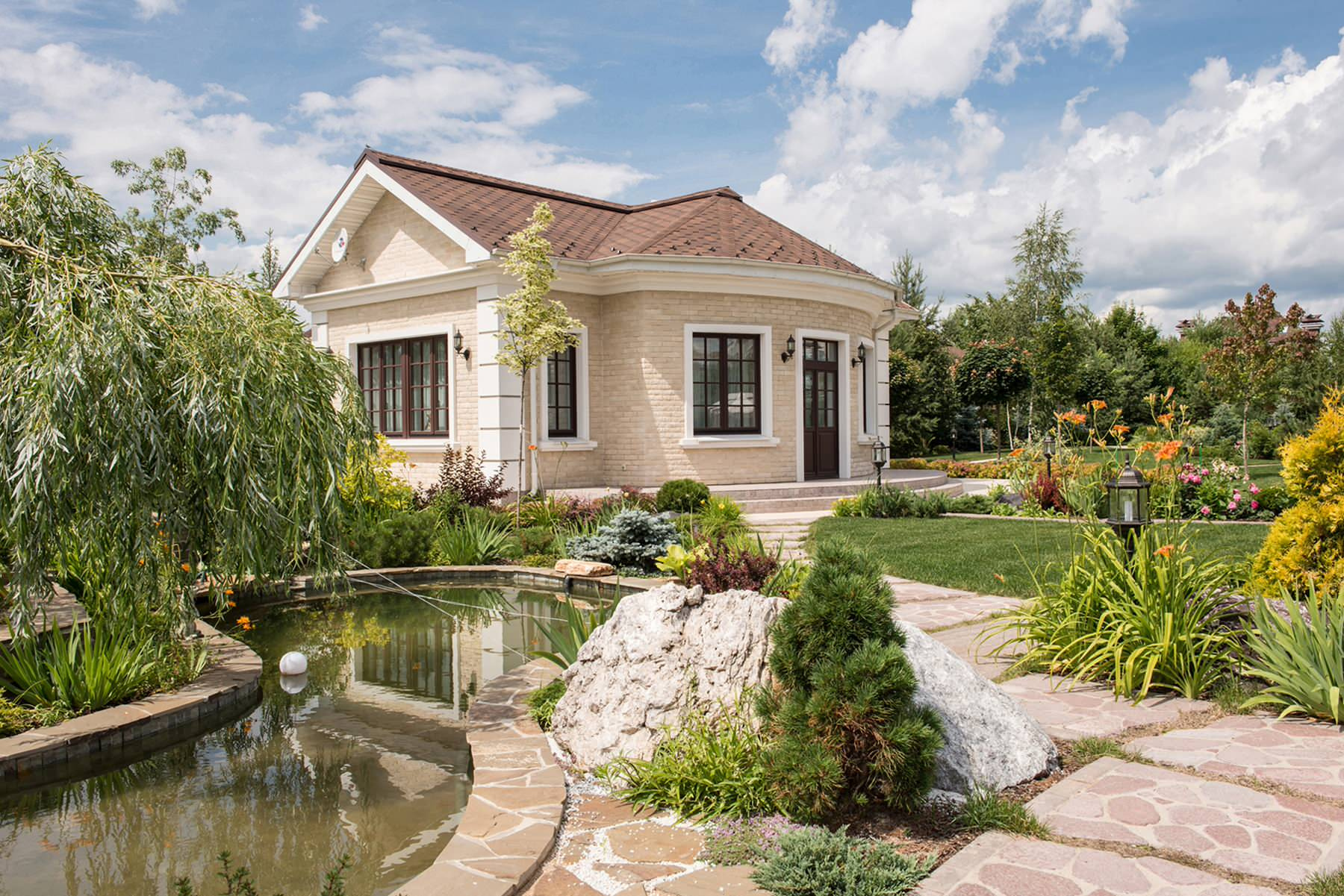 Как правильно: Красивые фасады из кирпича