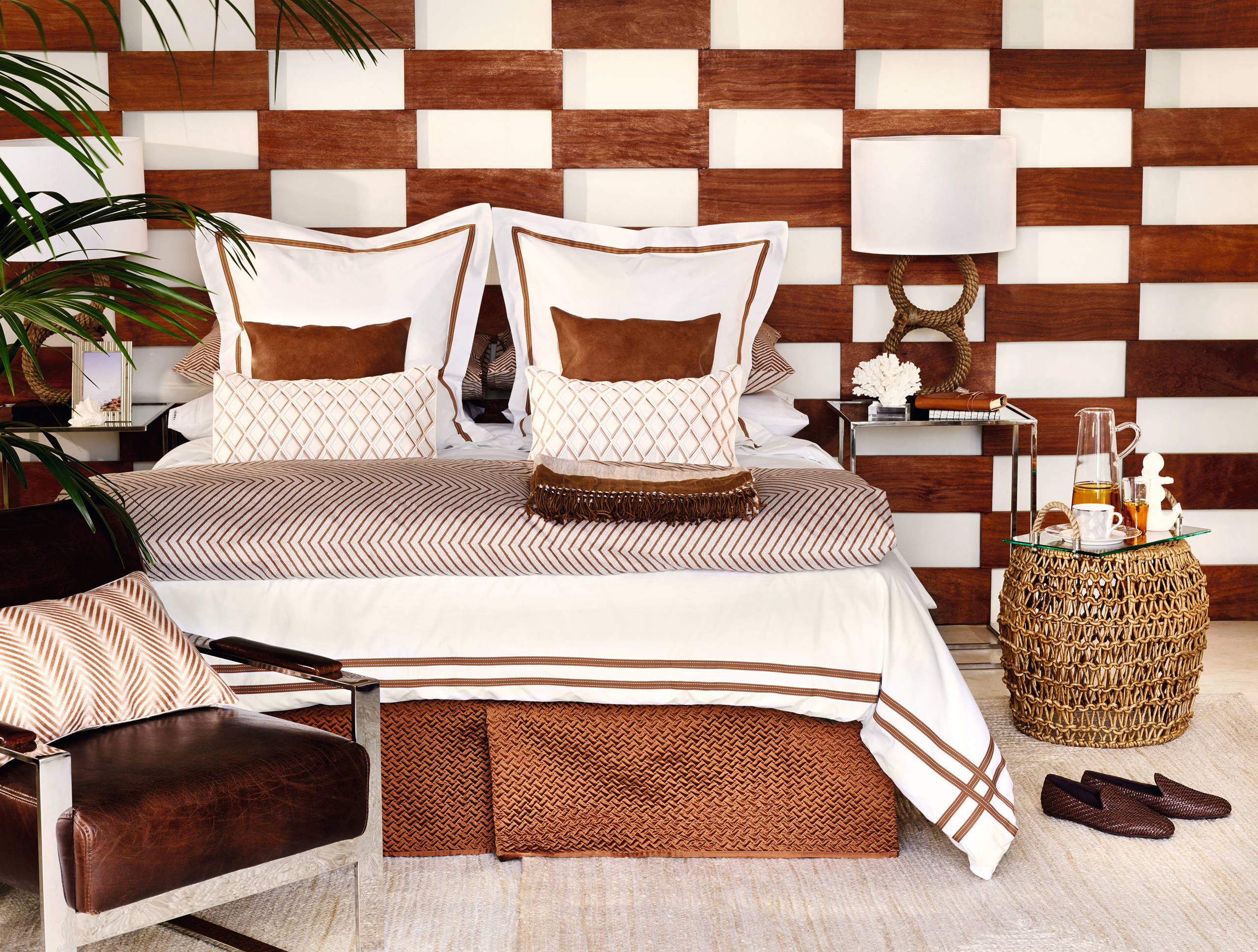 Фотоохота: 101 идея, как обыграть прикроватные тумбочки — с фото