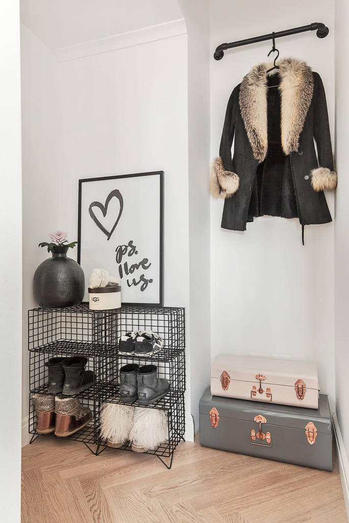 8 вещей, которые (гарантированно) замусорят любой интерьер