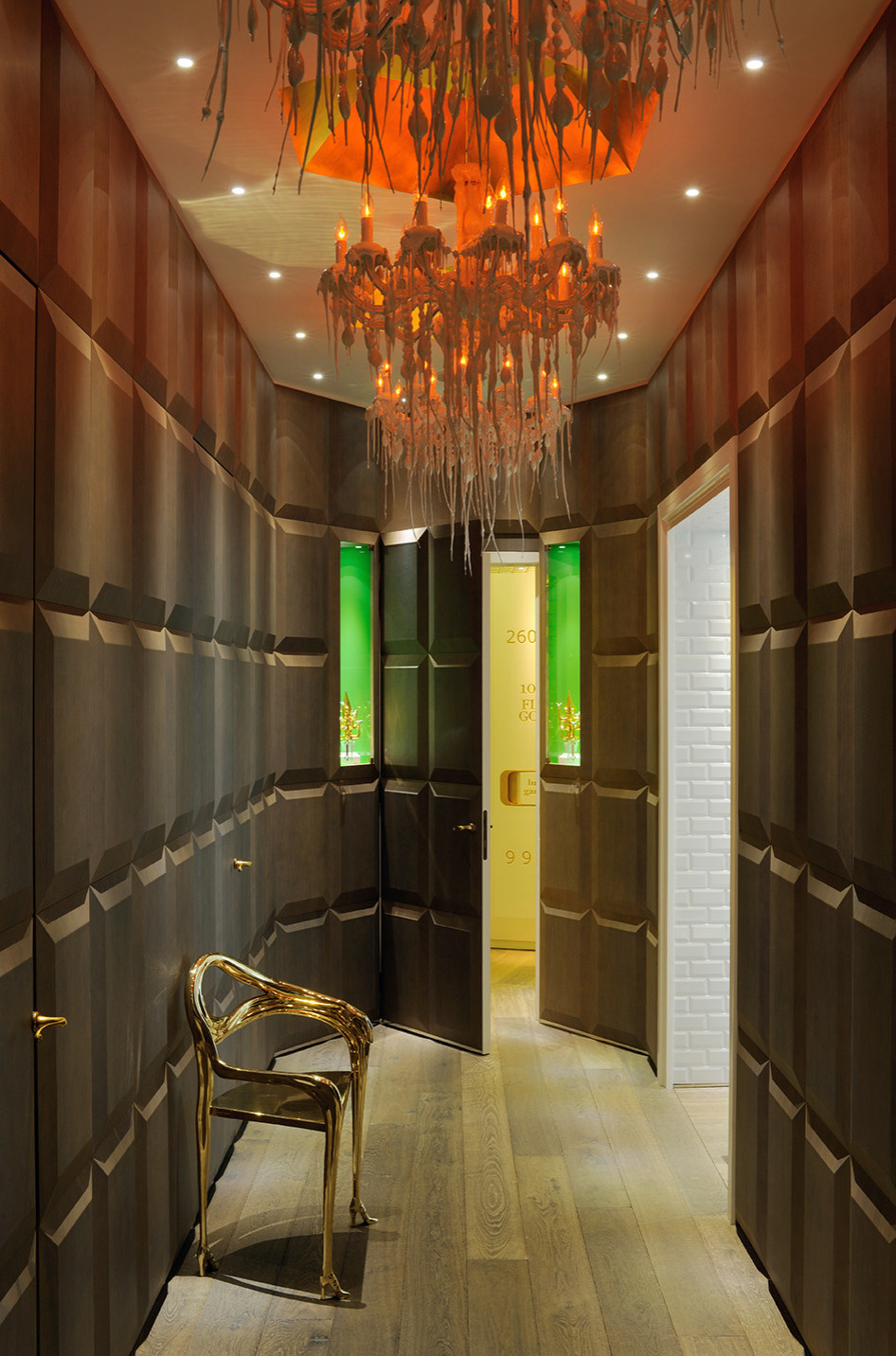 Хороший вопрос: Как купить мебель за границей