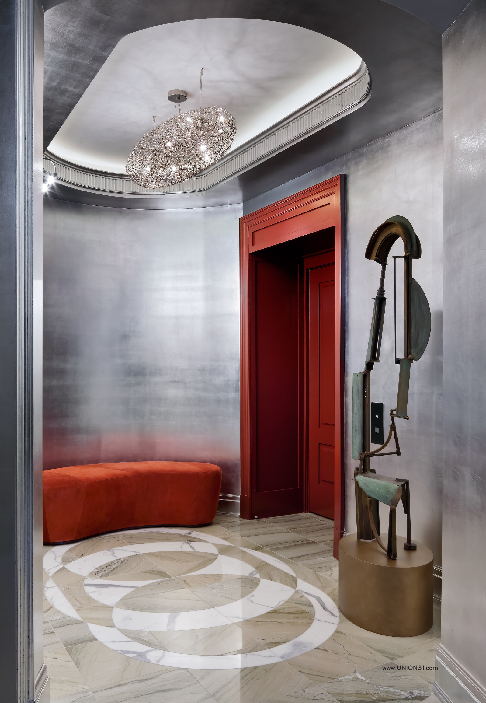 Дизайн-совет: Приемы превращения невысокого потолка в высокий