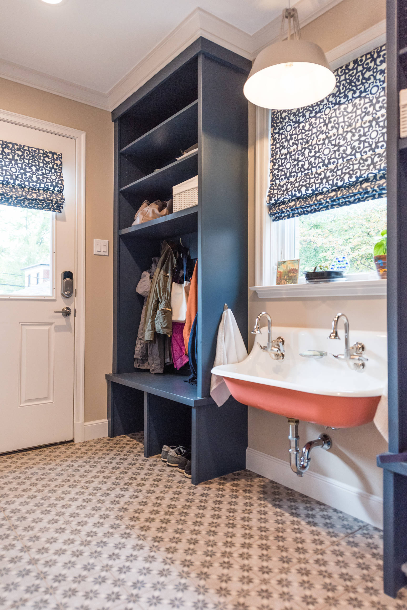 Мелочи жизни: Нужна ли вам раковина для ботинок