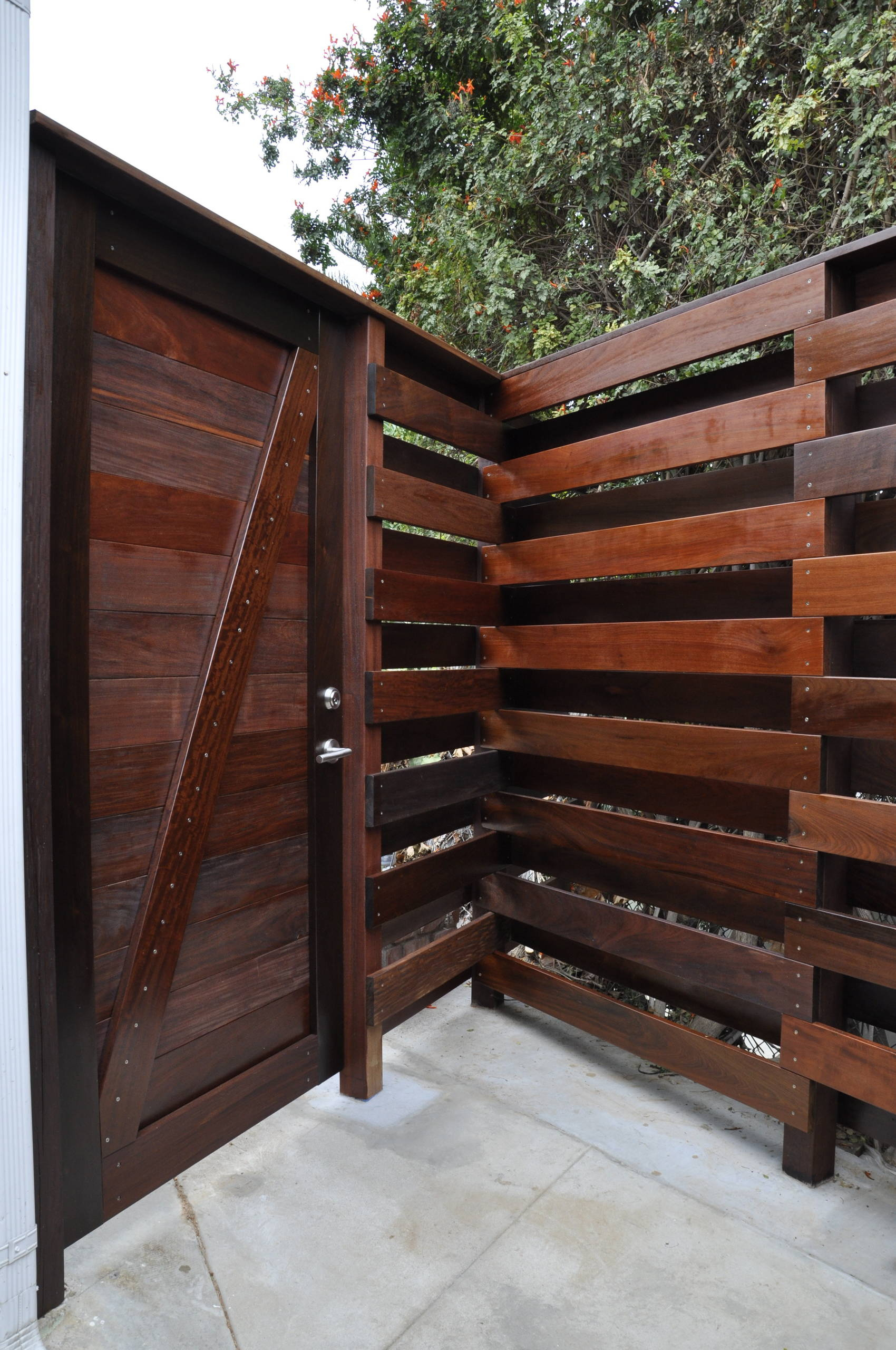 Фотоохота: 91 идея декора для калитки