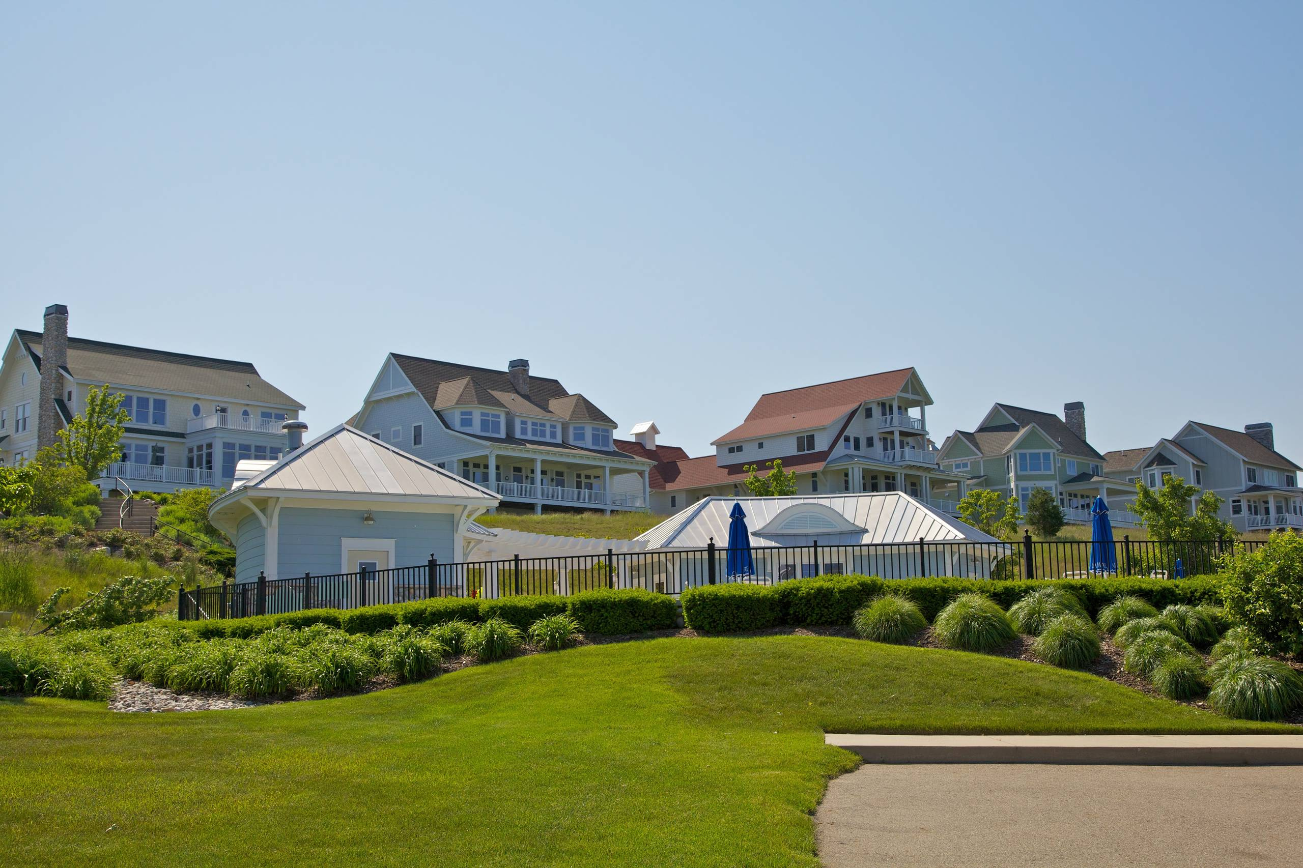 Вопрос: Как сравнивать дома, подбирая вариант для покупки