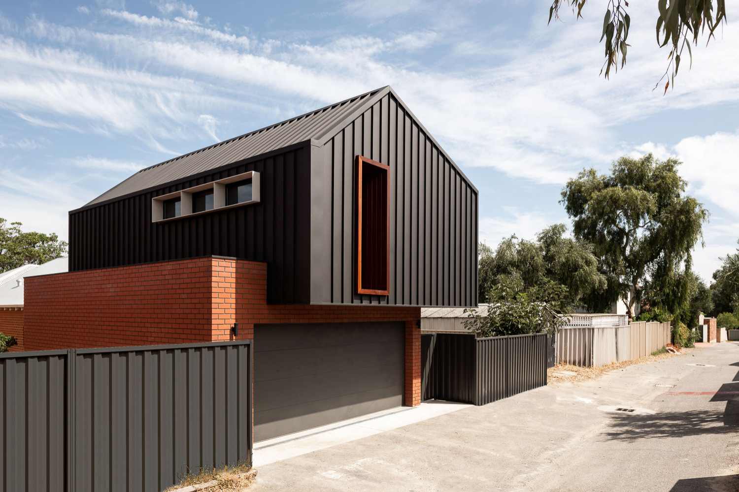 Как правильно: Выбрать место для дома в границах участка