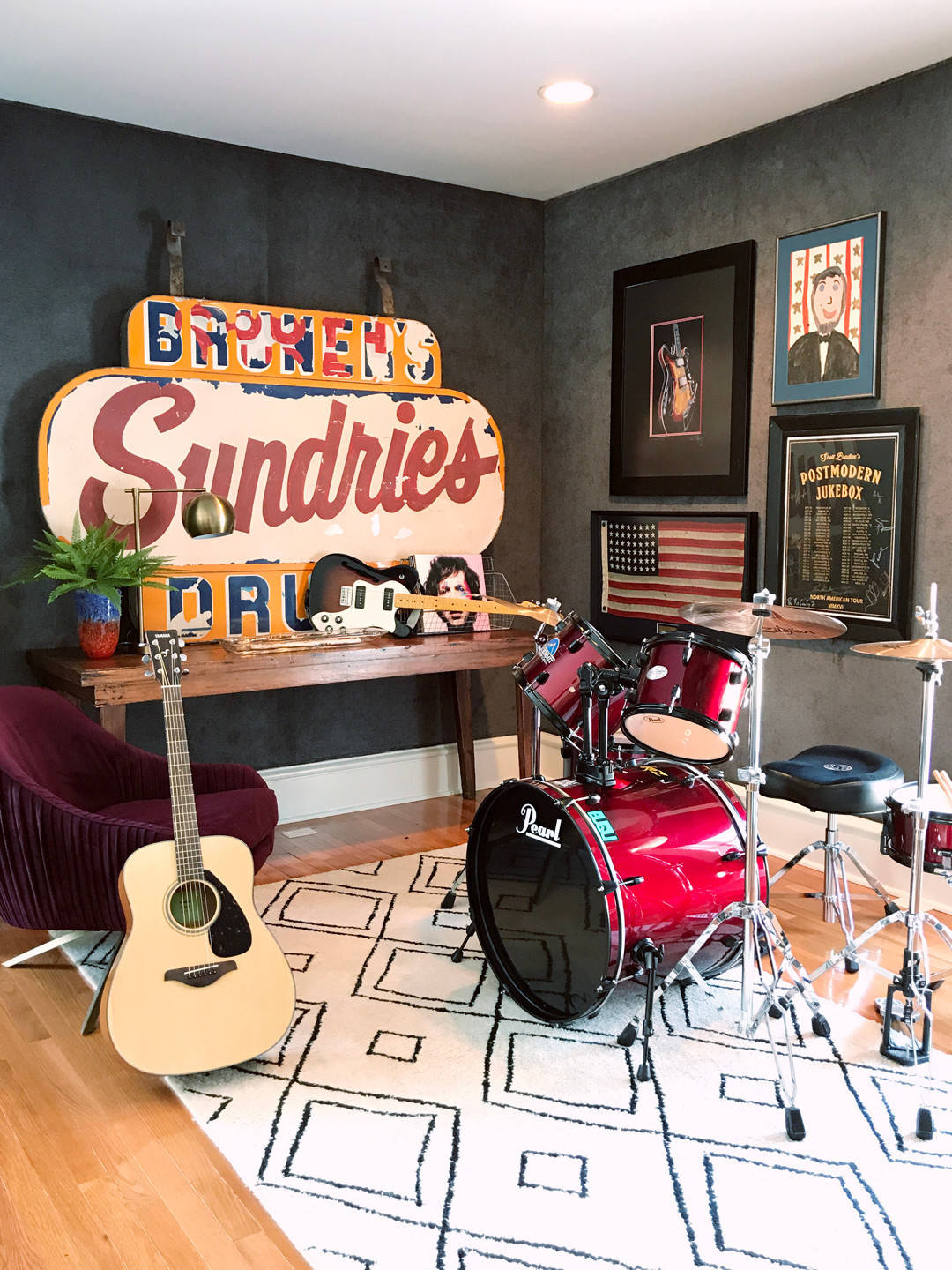 Есть проблема: Хорошая слышимость