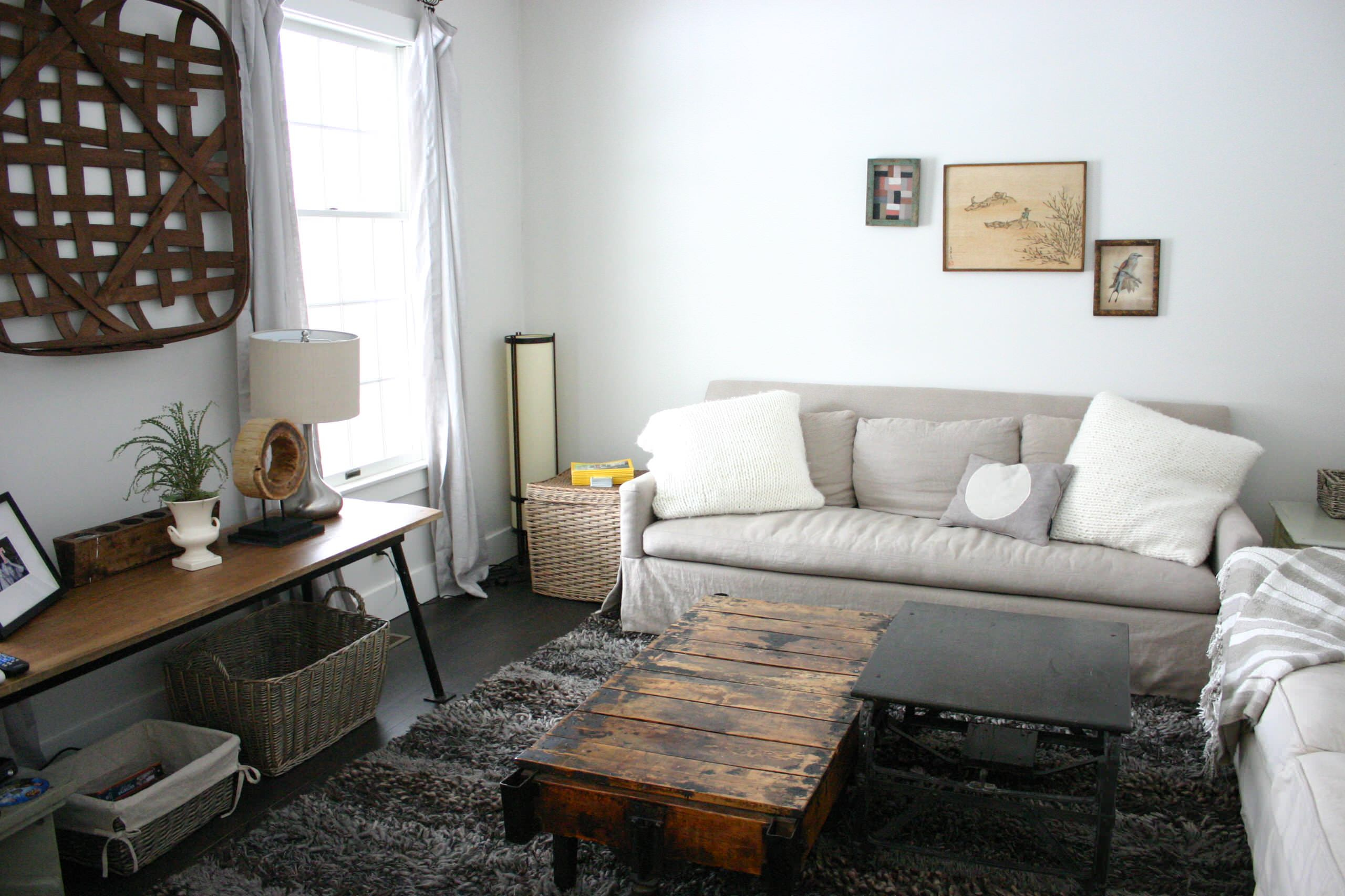 Деликатный вопрос: Где хранить белье, которое вы не успели постирать