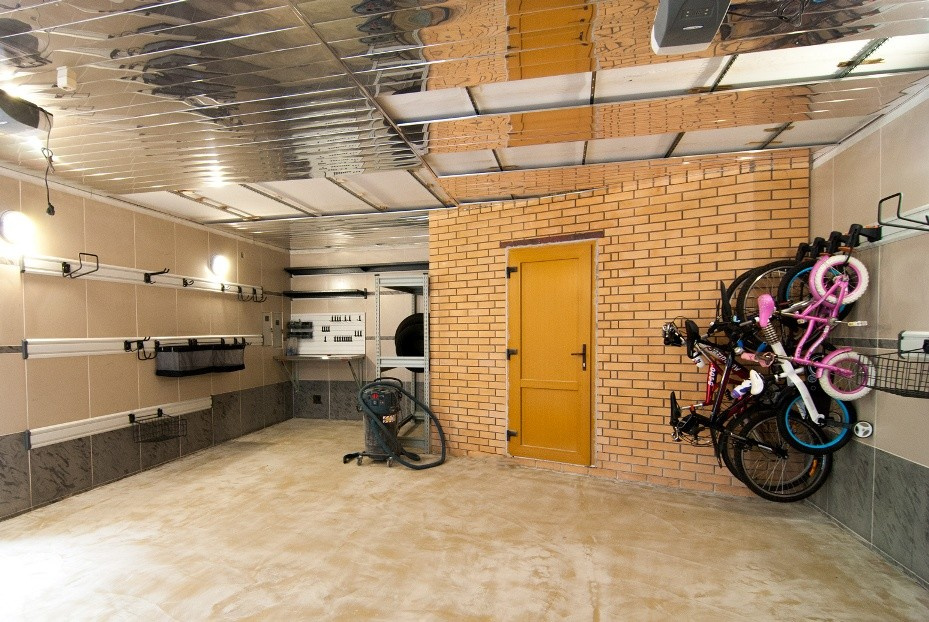 Место стоянки: 10 признаков современного функционального гаража