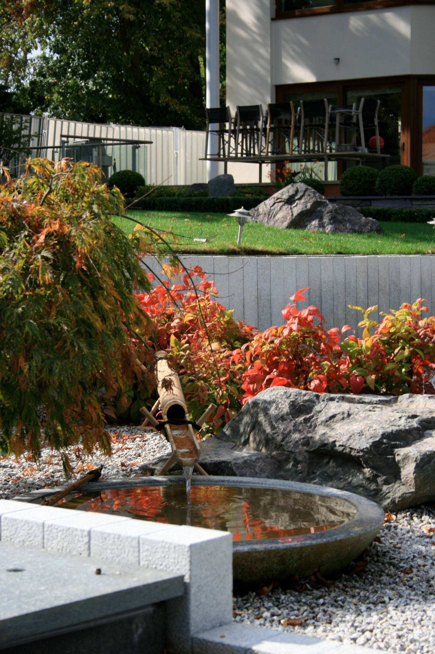 Японский сад: Только смотреть, руками не трогать