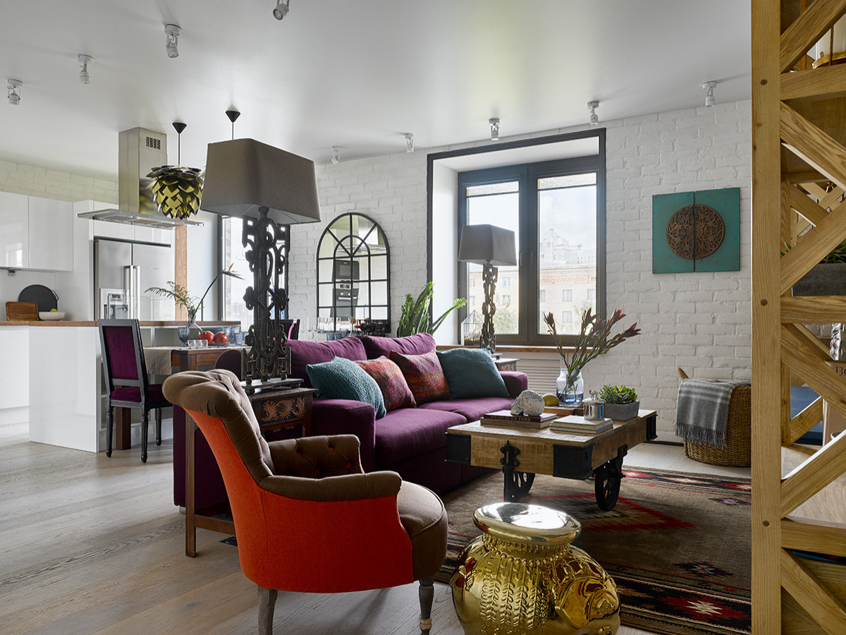 Houzz тур: Квартира для поклонницы истории искусств и фэнтези