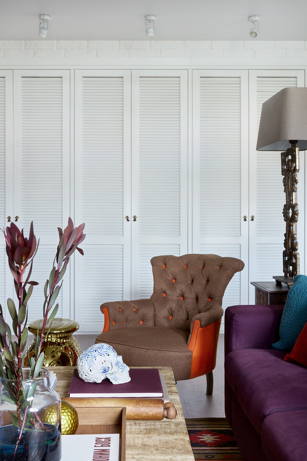 Houzz тур: Квартира для поклонницы истории искусств и фэнтези