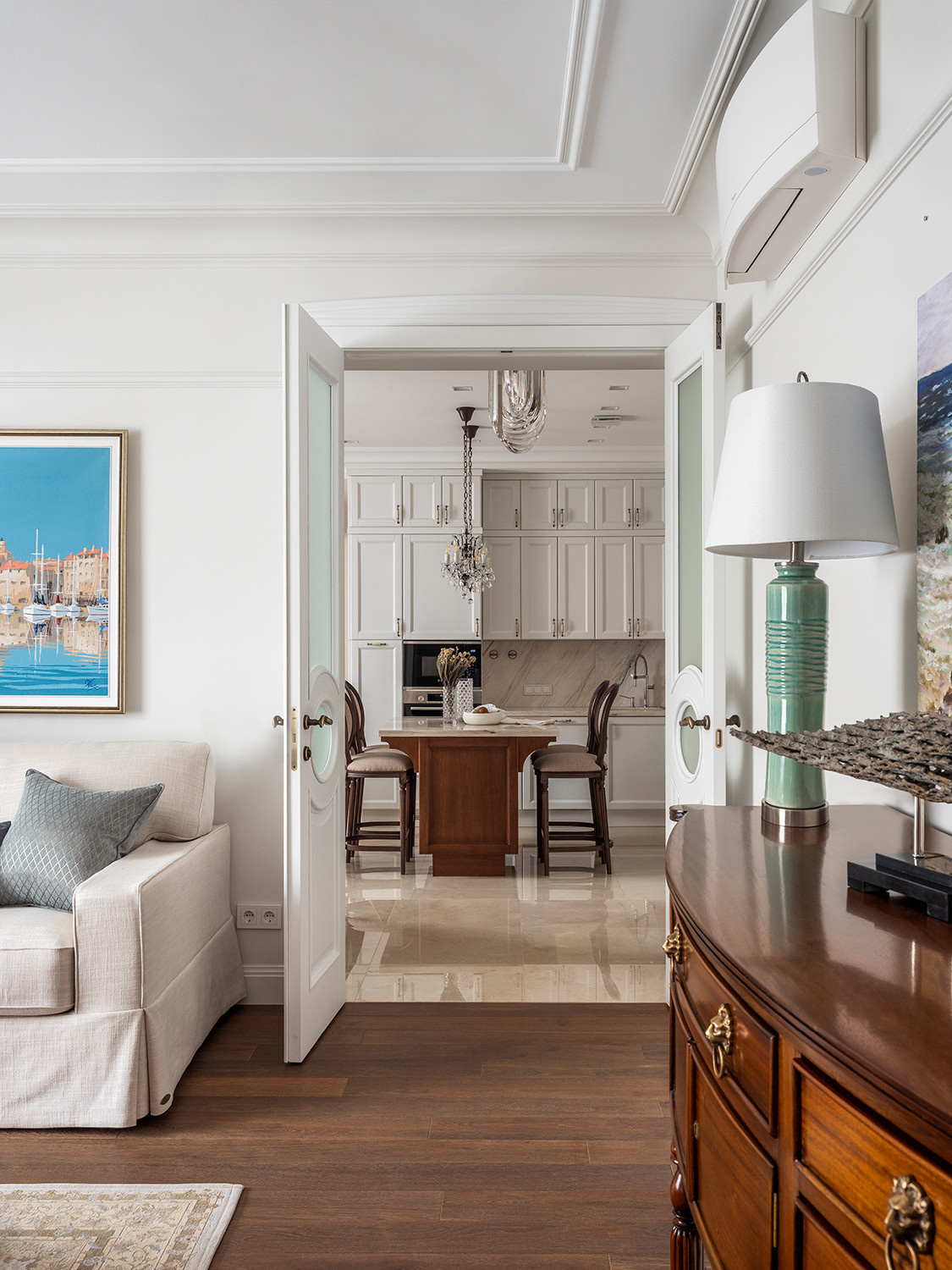 Houzz тур: Квартира как отель — соединенная из трех малогабариток