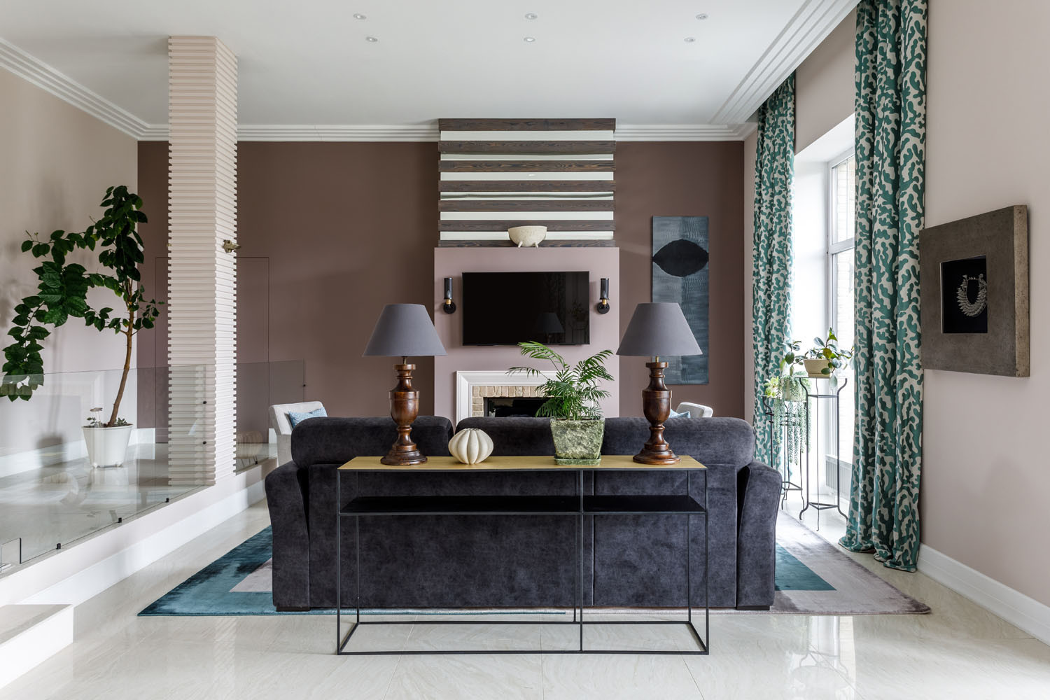 В гостях: дом в Лесном Городке, где интерьер собирали по крупицам