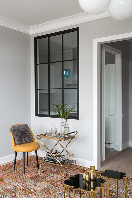 Просто фото: Кухни с внутренним окном