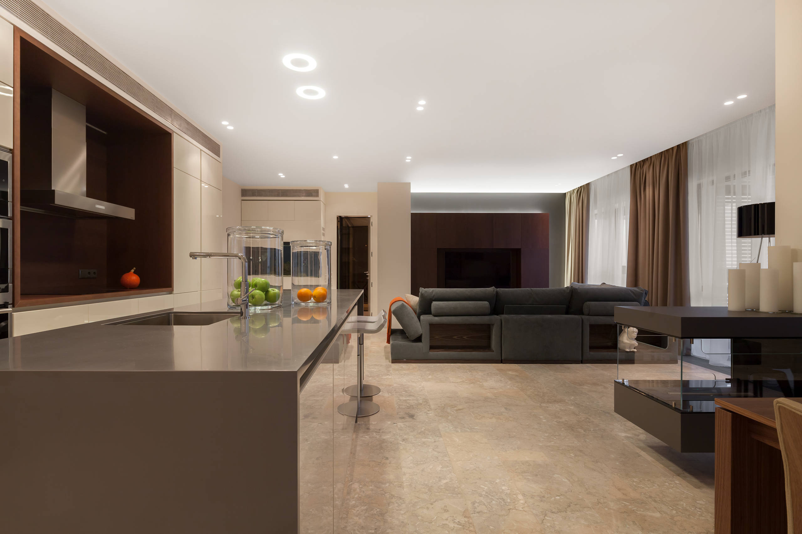 Houzz тур: Большая квартира, собранная из пяти маленьких