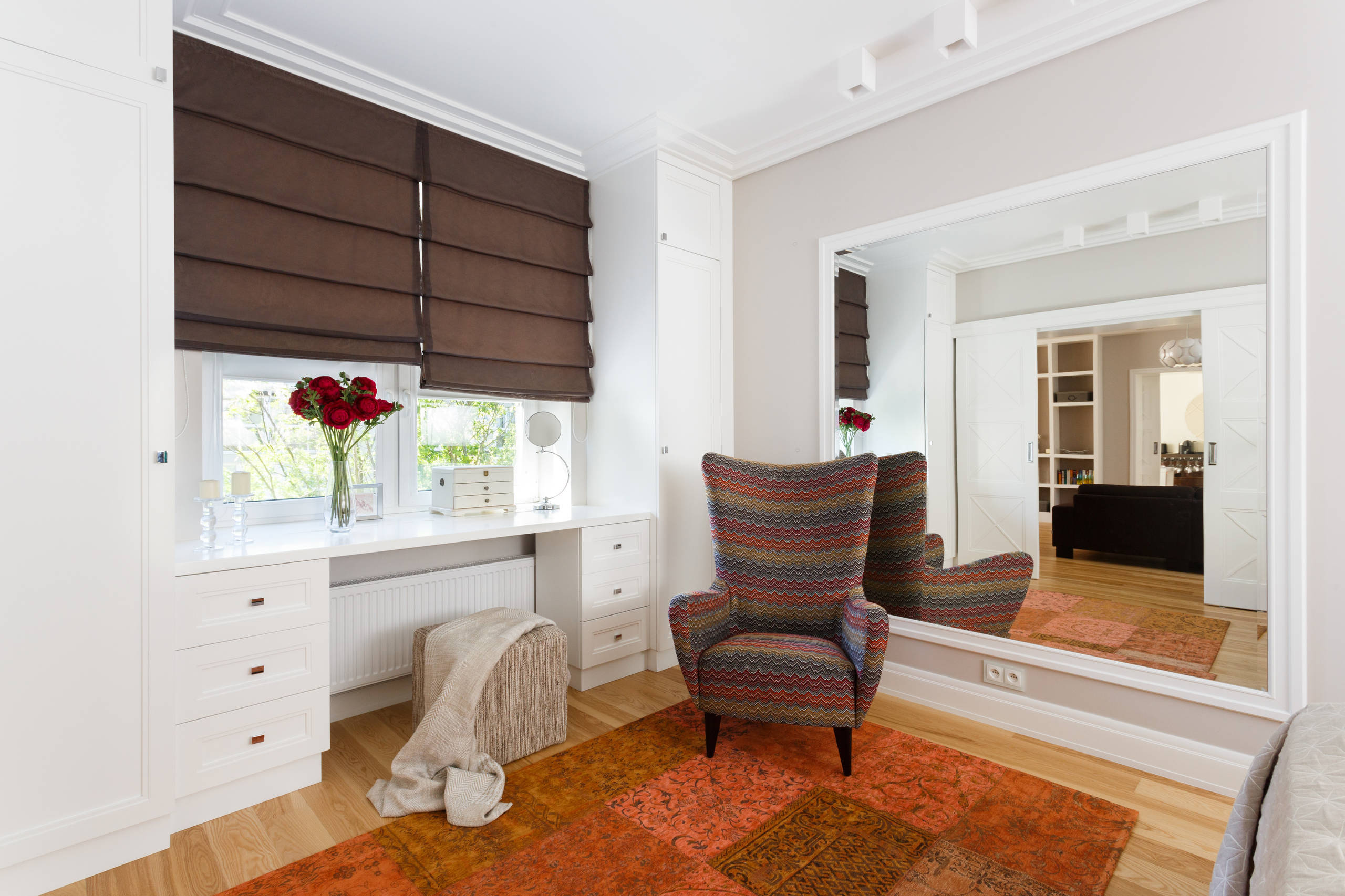 Houzz тур: Бирюзовая волна на сером песке в квартире в Калининграде