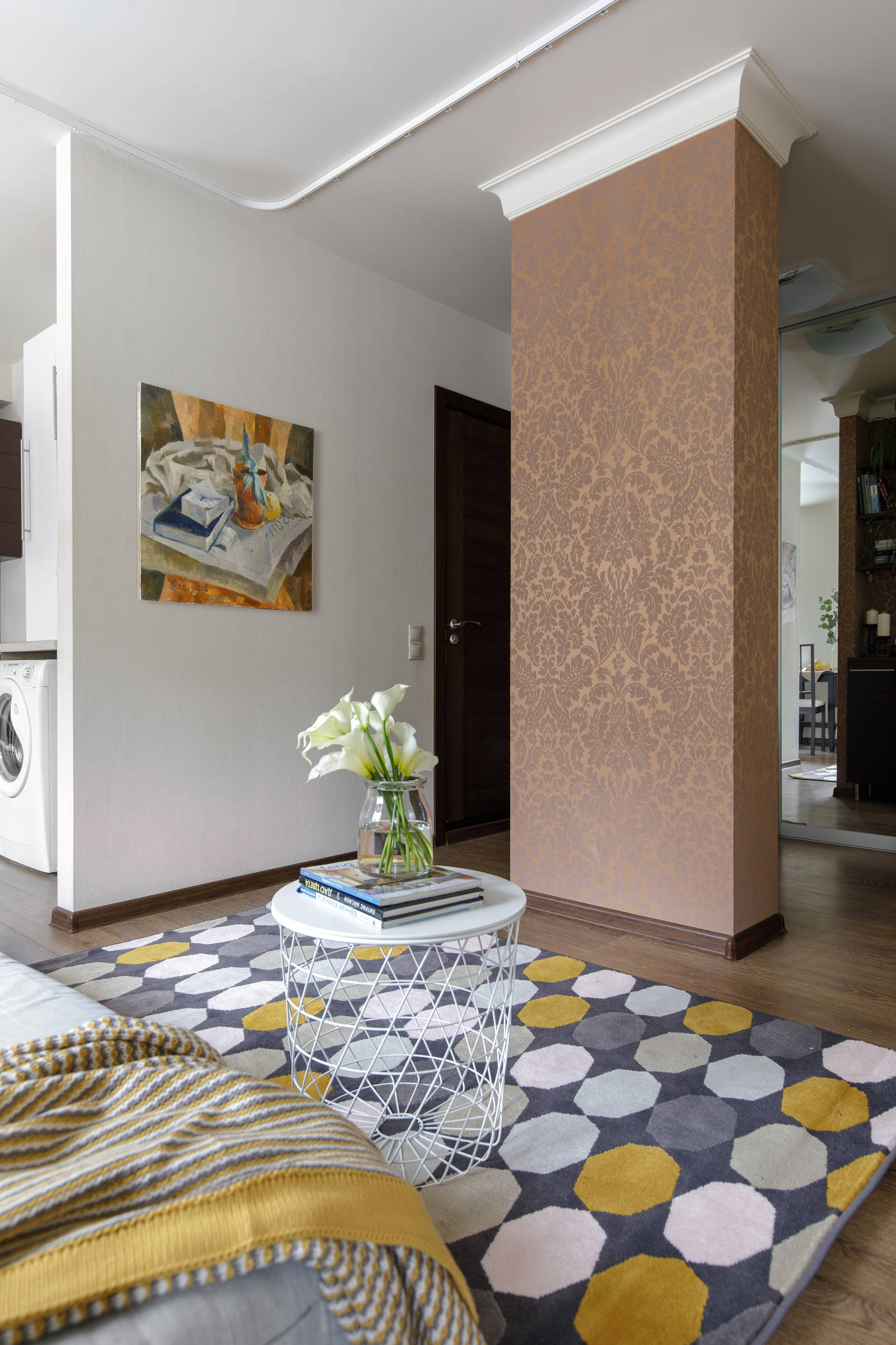 В гостях: Из «двушки» — «трешка» 43 кв.м для сестры дизайнера