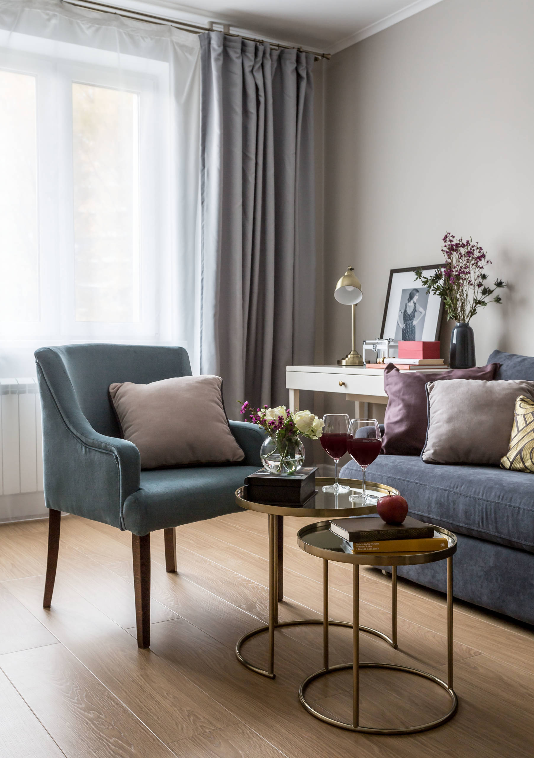 Houzz тур: Интерьер на стыке классики и минимализма