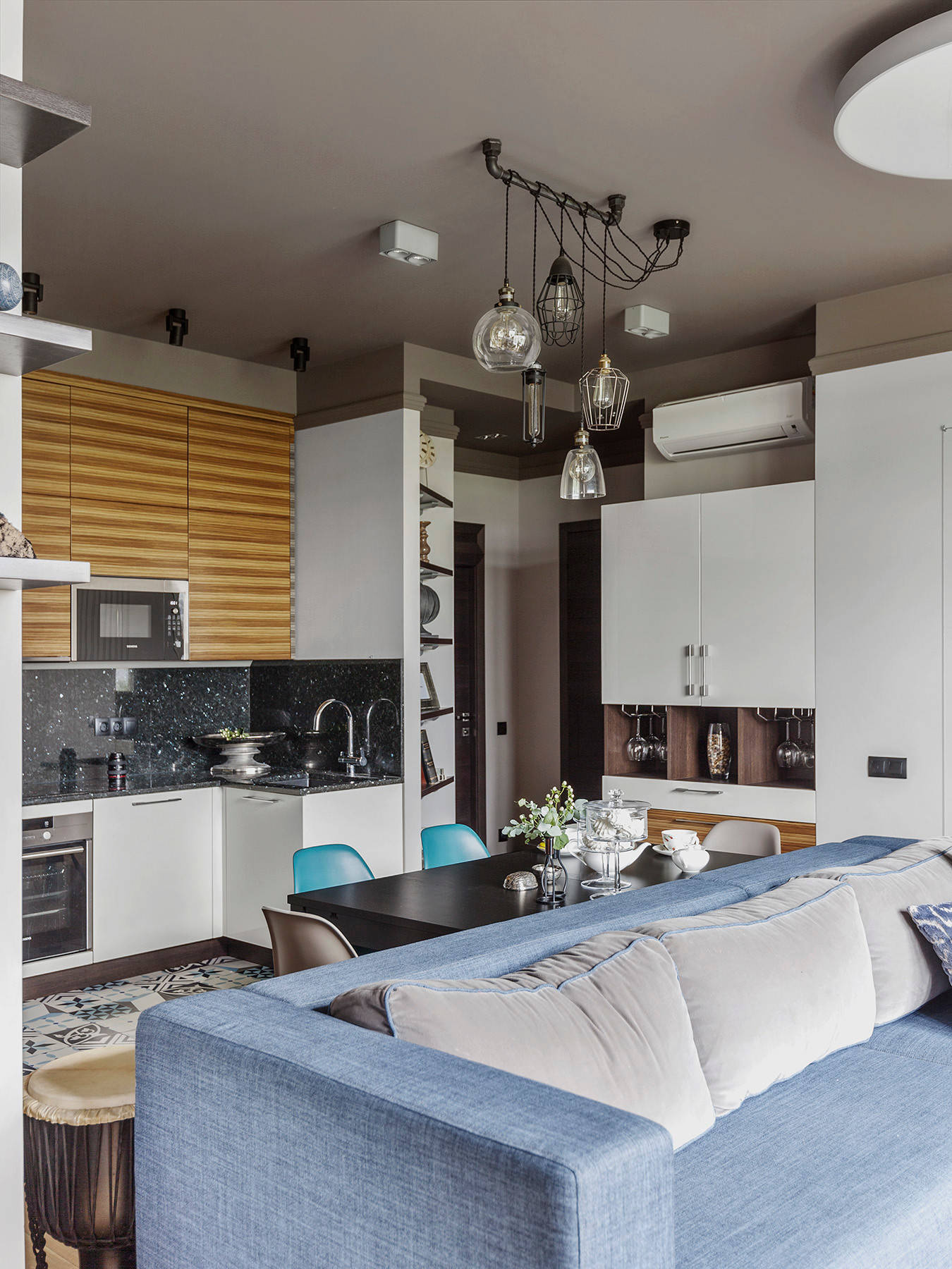 Есть решение: Кухня, совмещенная с лоджией