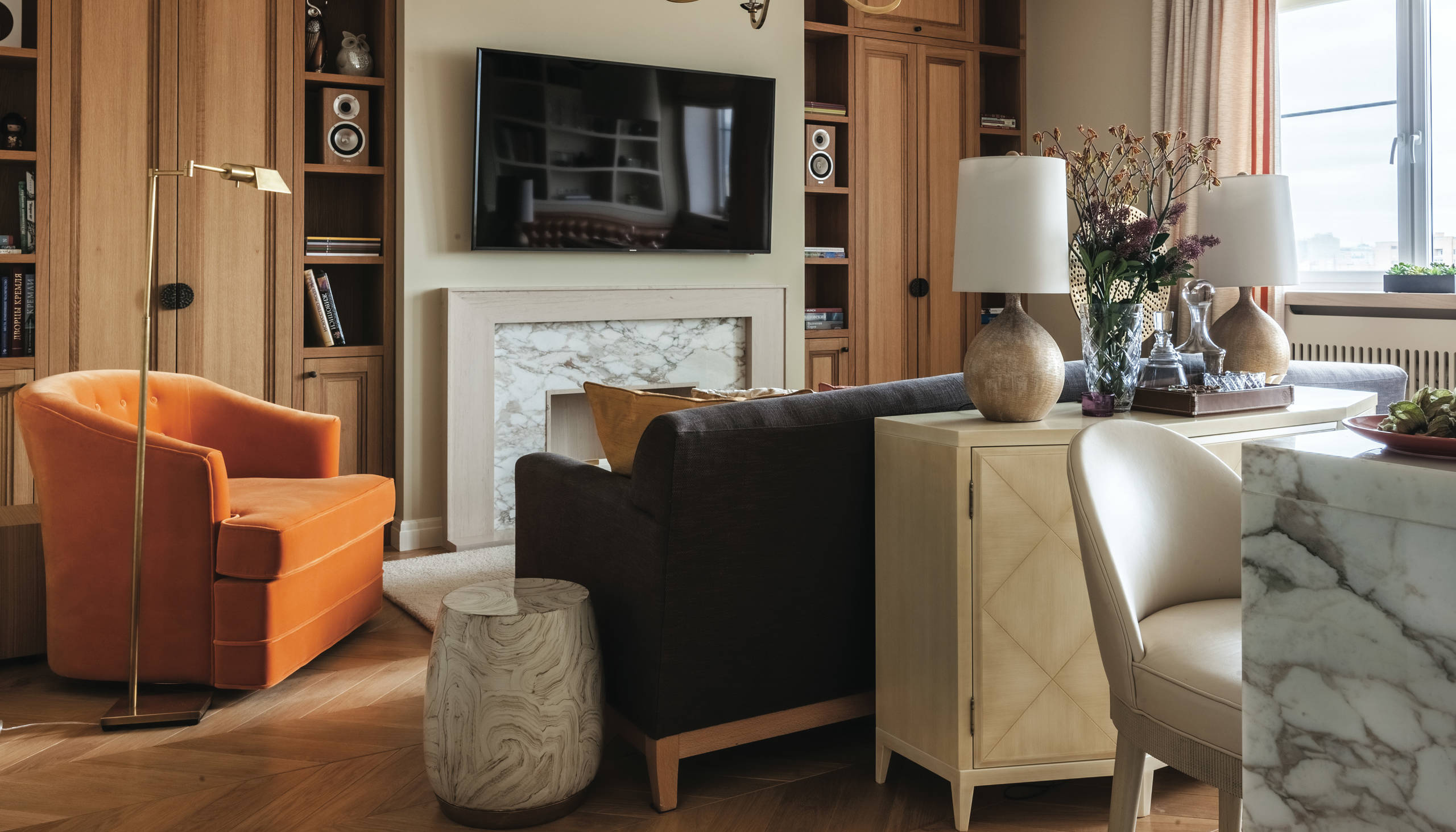 Houzz тур: Интерьер, начало которому дала рыбка Немо