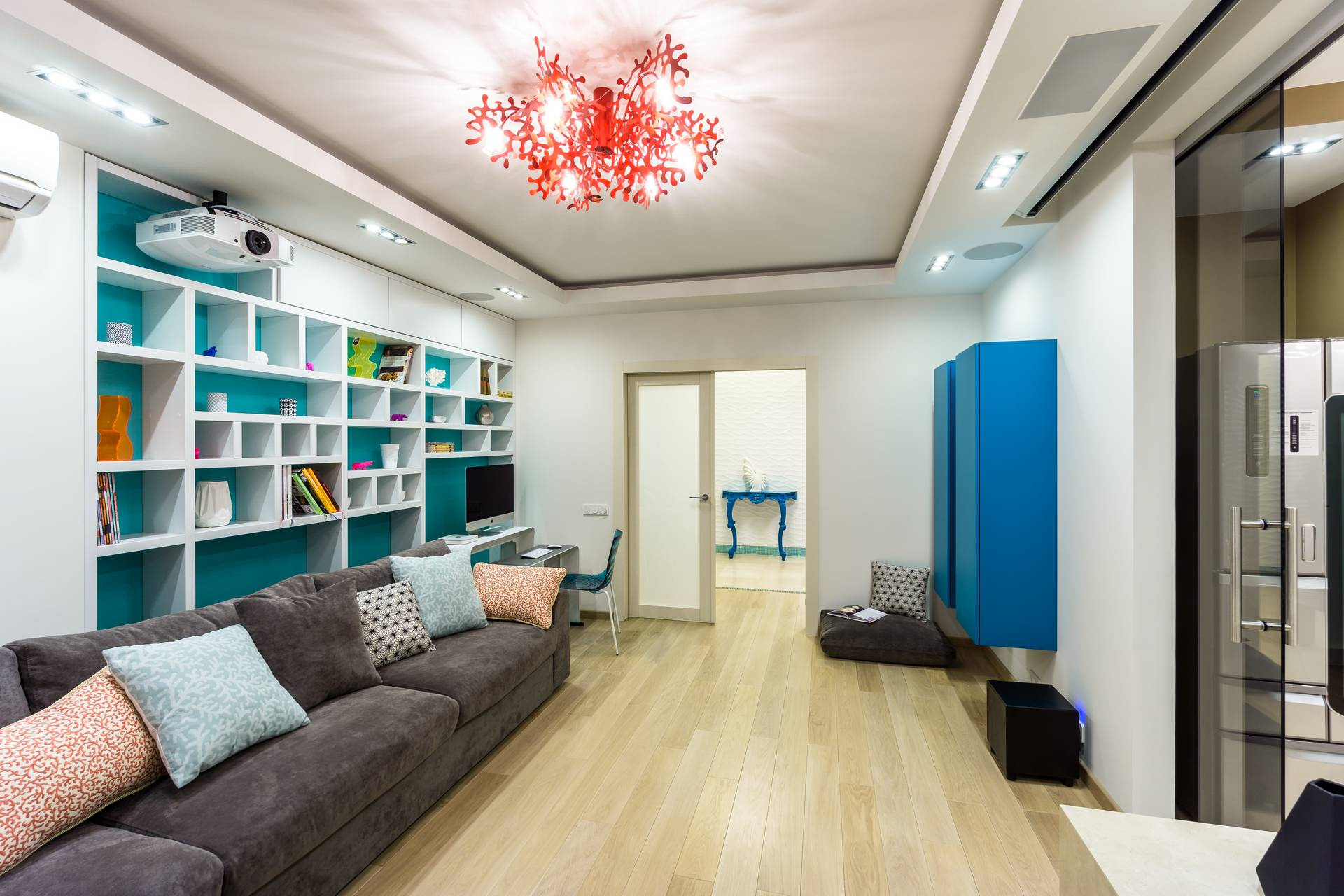 Houzz тур: Квартира в оттенках синего для влюбленных в море