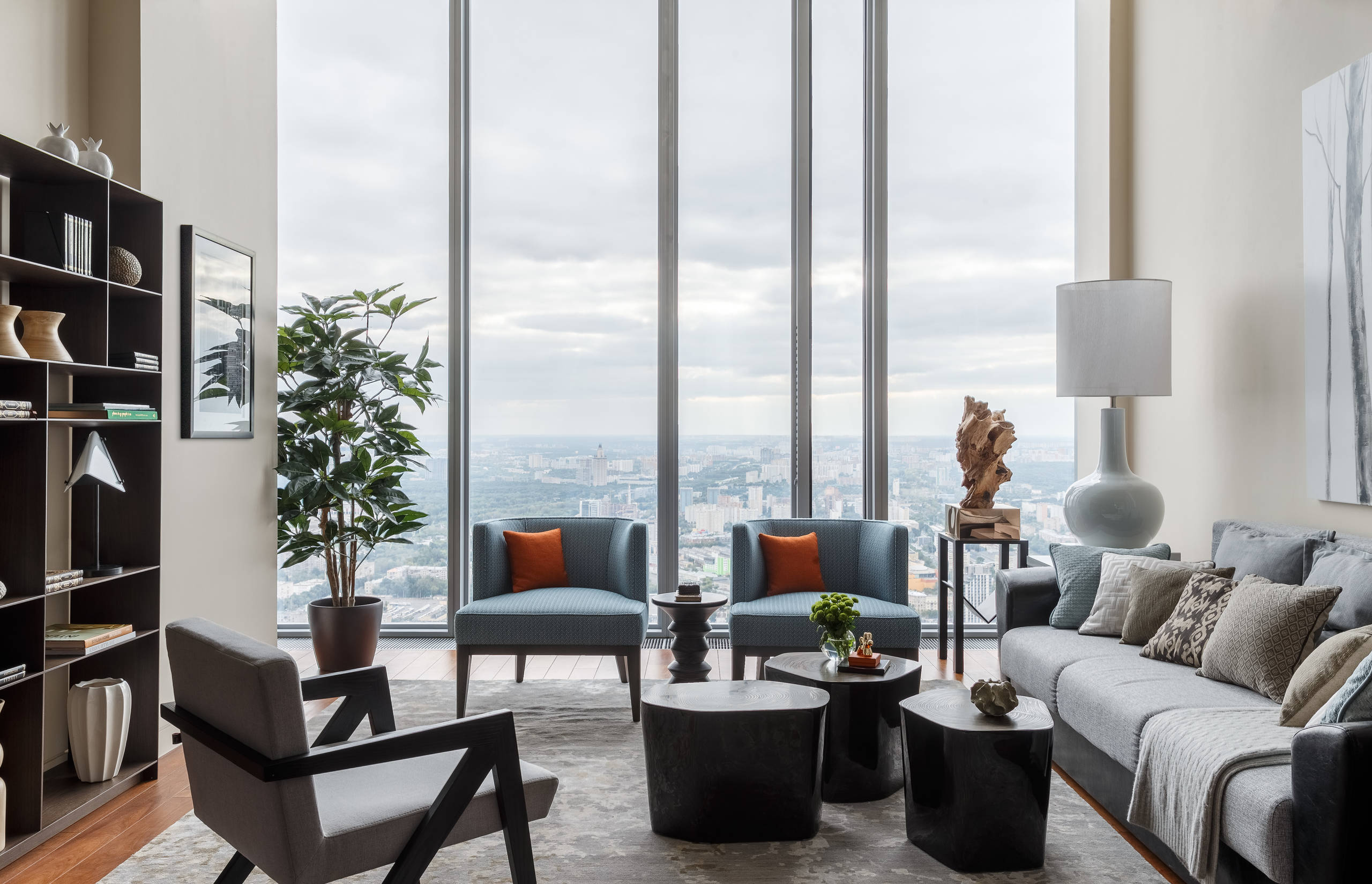 Соседи по дизайну: Квартиры одной планировки на разных этажах