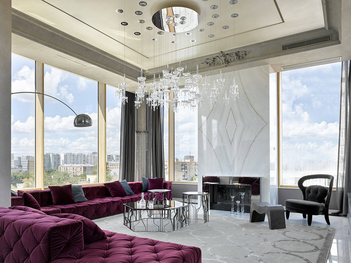 Просто фото: Камин у окна