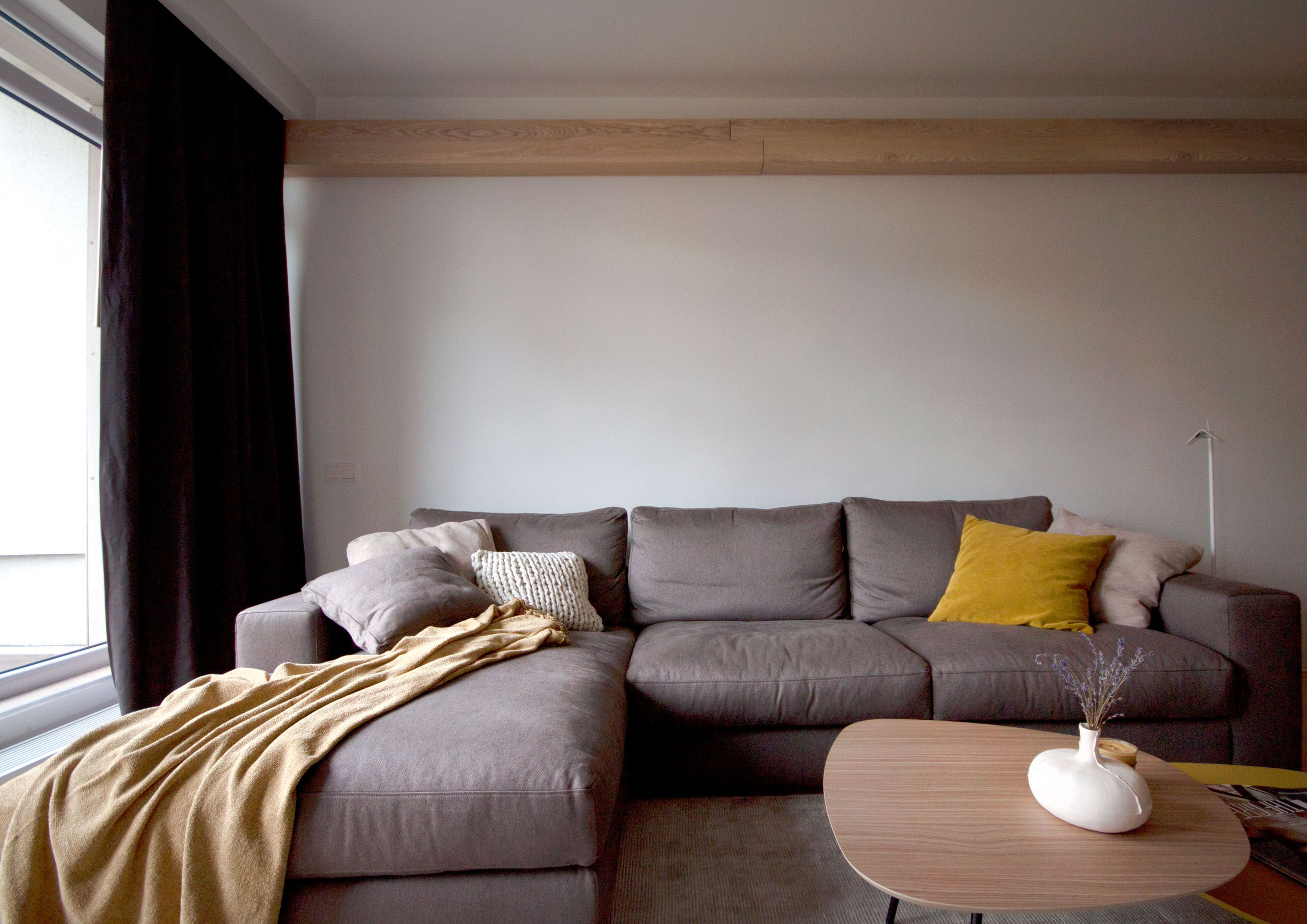 Houzz Латвия: Командировочная квартира на речном побережье