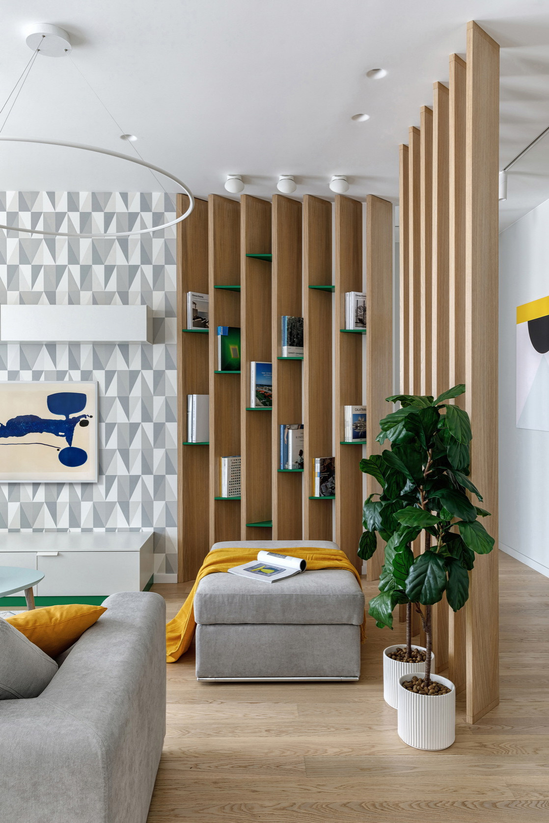 Houzz тур: Колор-блокинг для молодой семьи