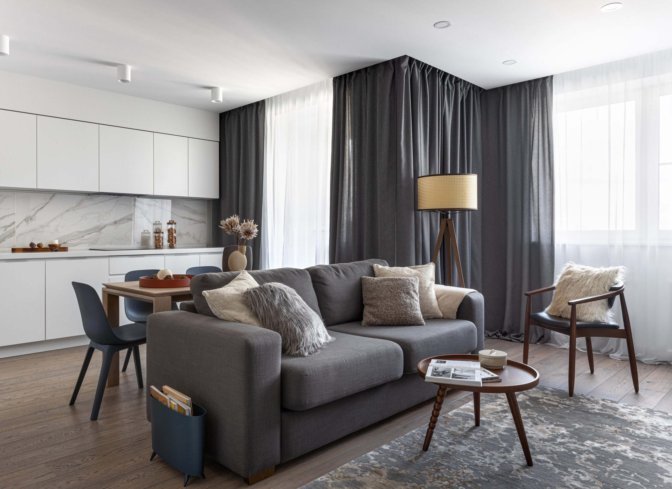 Houzz тур: Квартира-студия с уютной спальней в нише