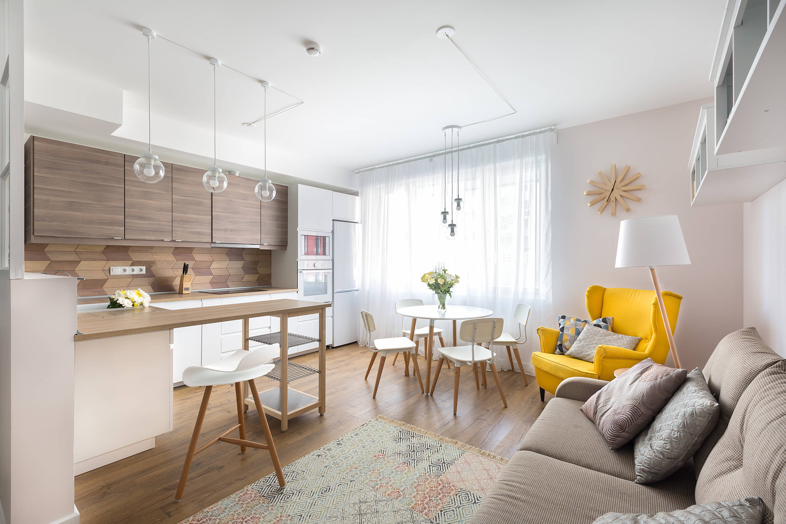 Есть проблема: Кухня в «еврогостиной»