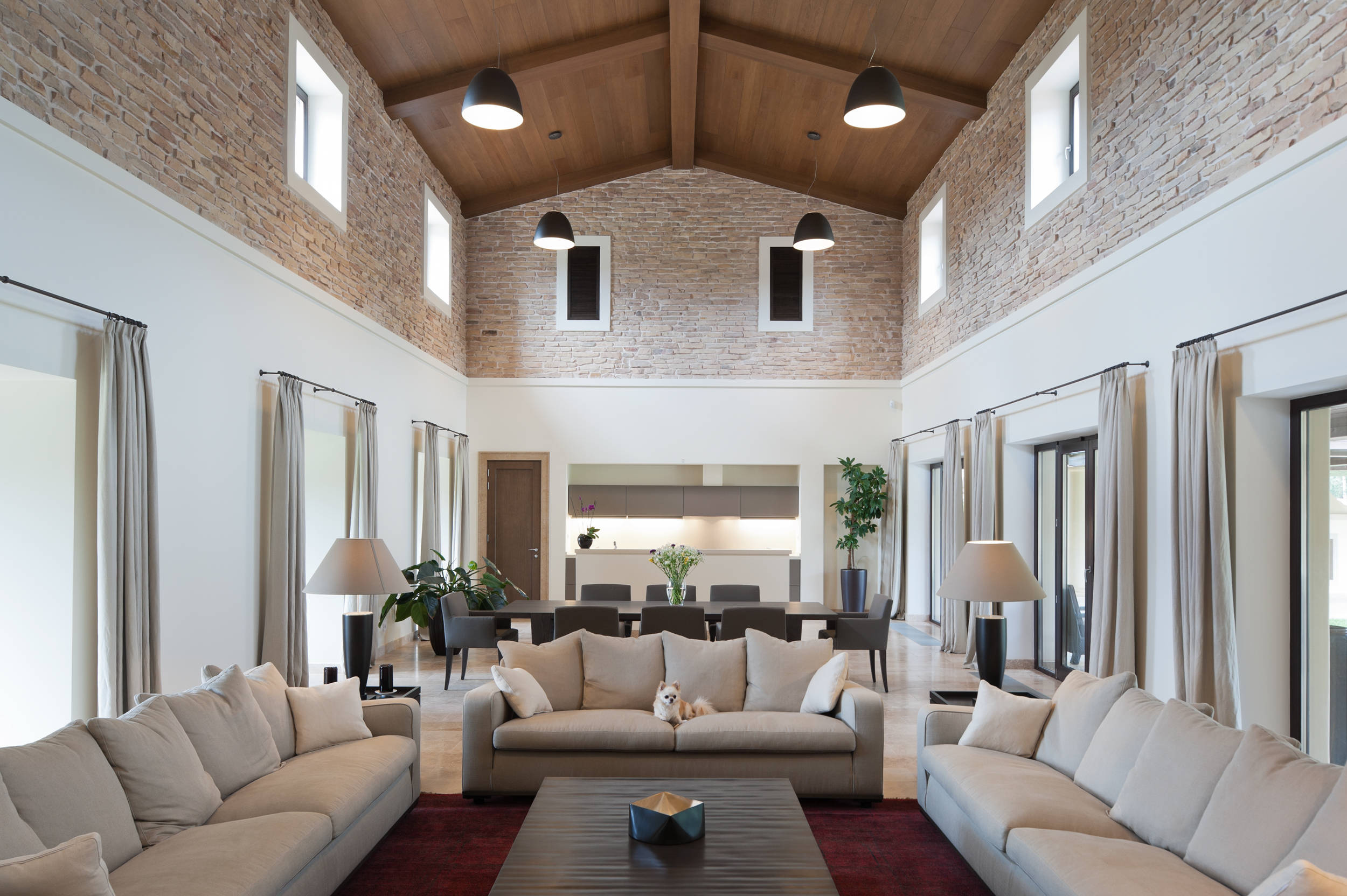 Дизайн большой комнаты