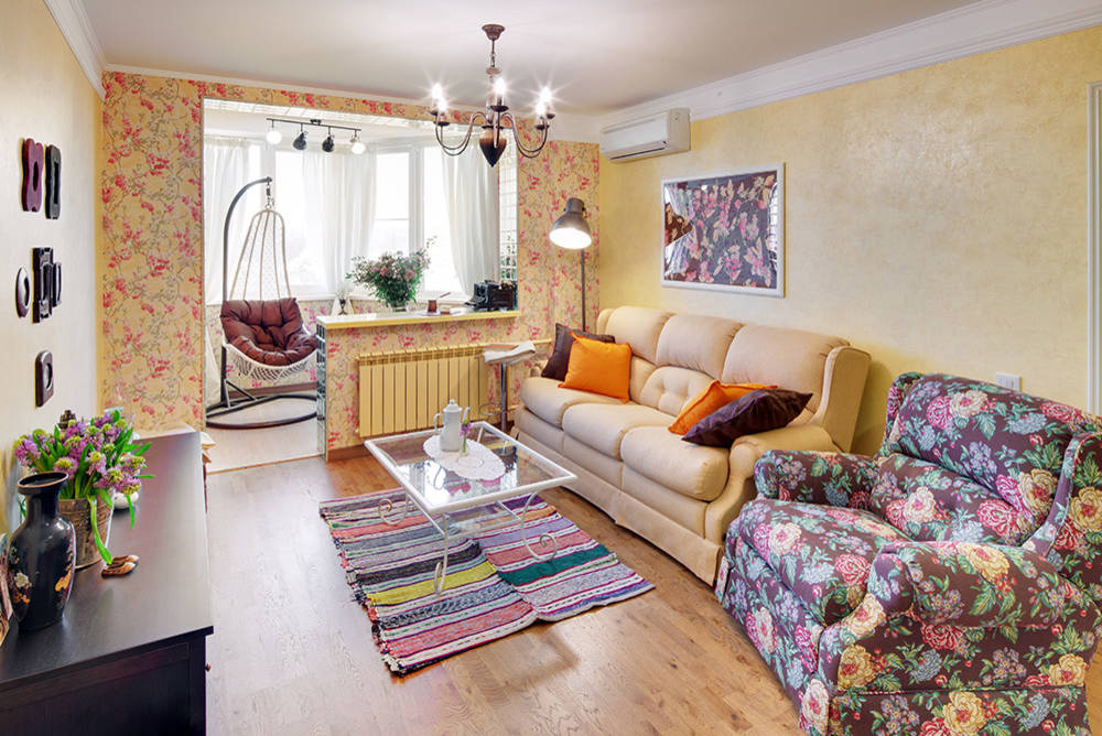 Houzz тур: Яркая квартира с качелями для Вари и Тоси