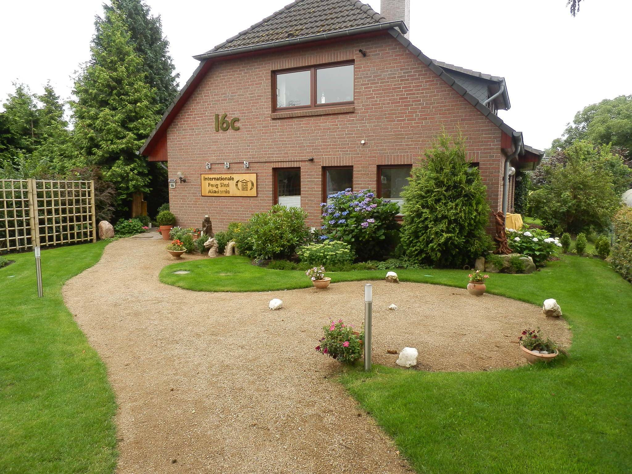 Дизайн-дебаты: Почему профи стыдятся проектировать по фэншуй