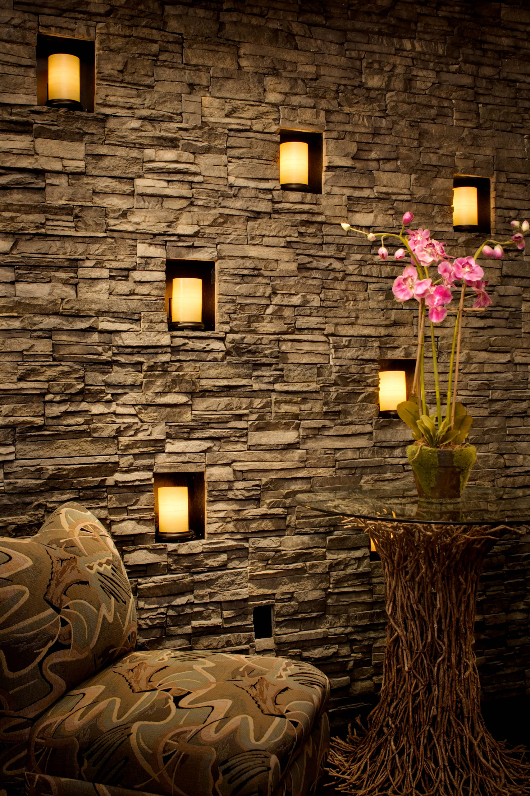 Фотоохота: 34 идеи отделки прихожей декоративным камнем