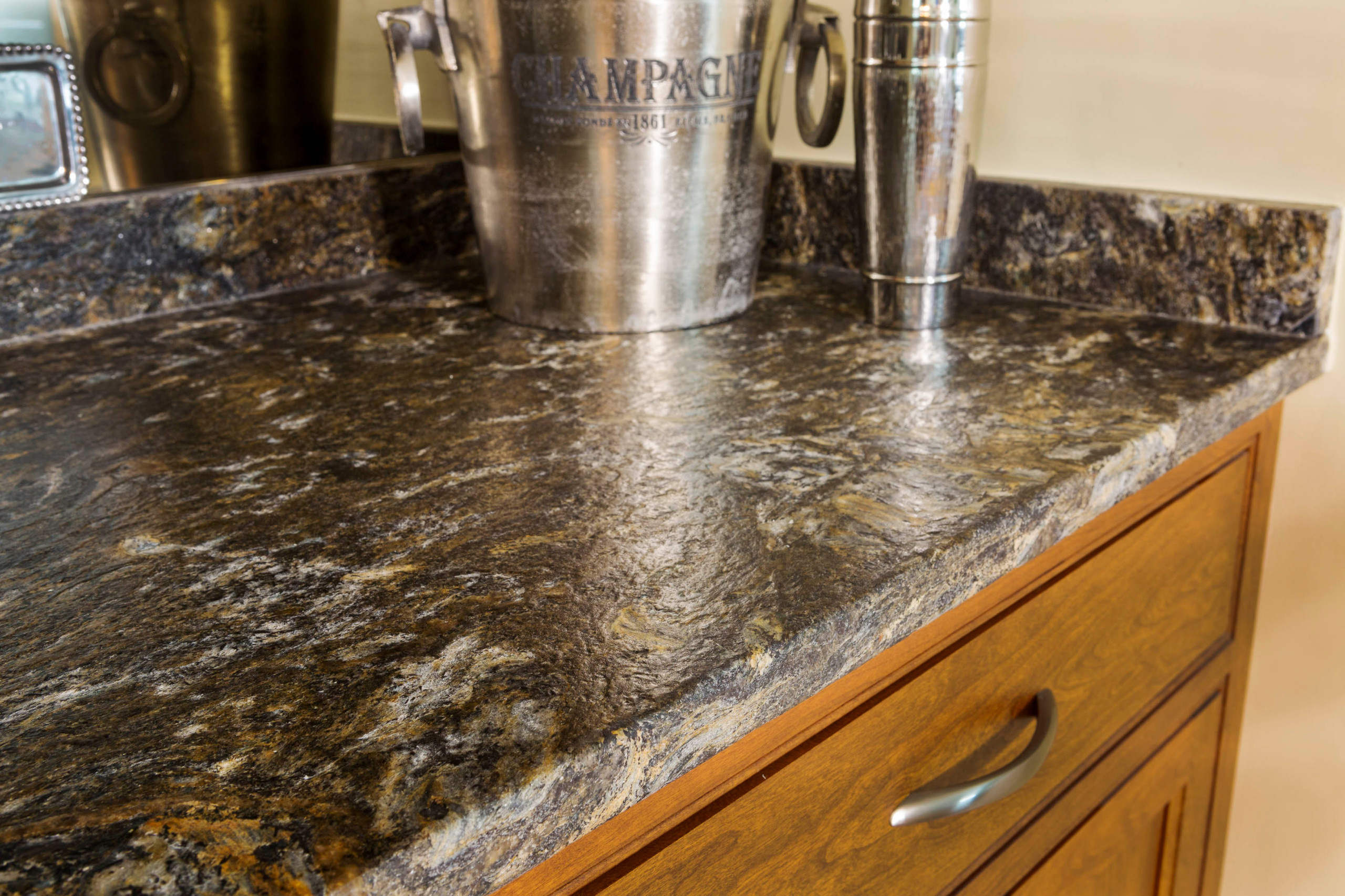 Материалы: Вы удивитесь, но это... гранит