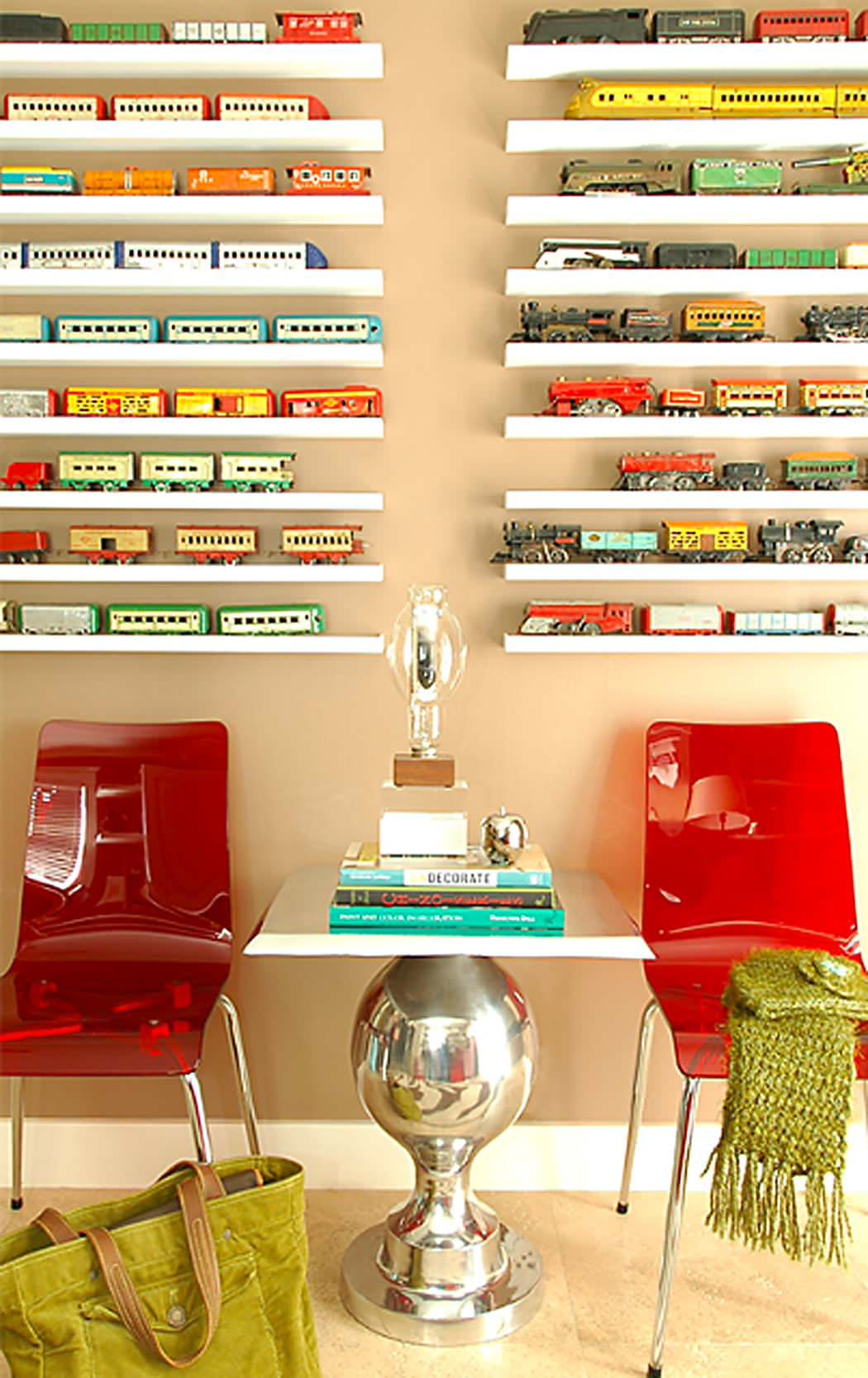 Психология: «Не ваше дело, мои дорогие друзья»