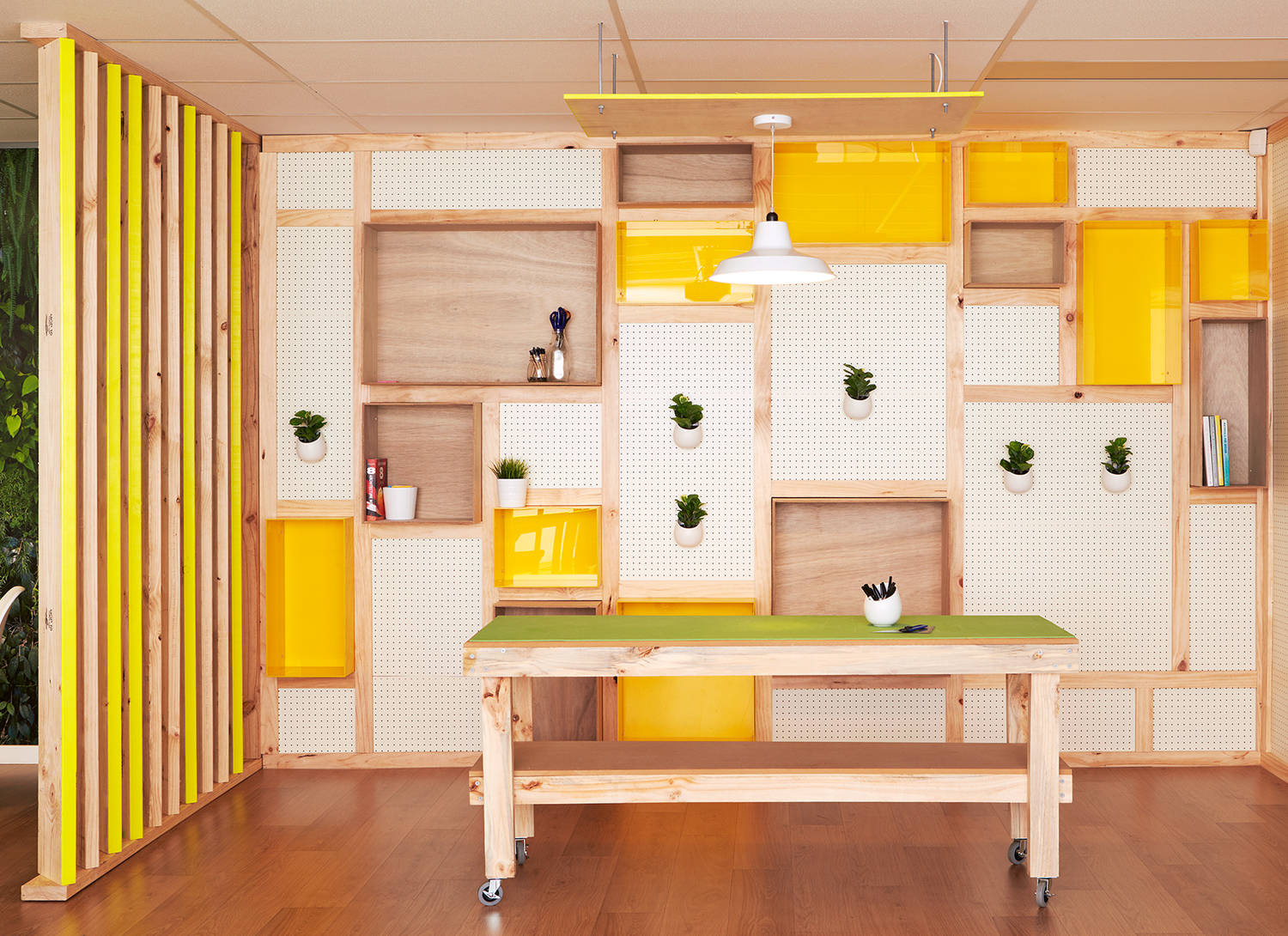 Микротренд: Как перфорированные панели меняют интерьер