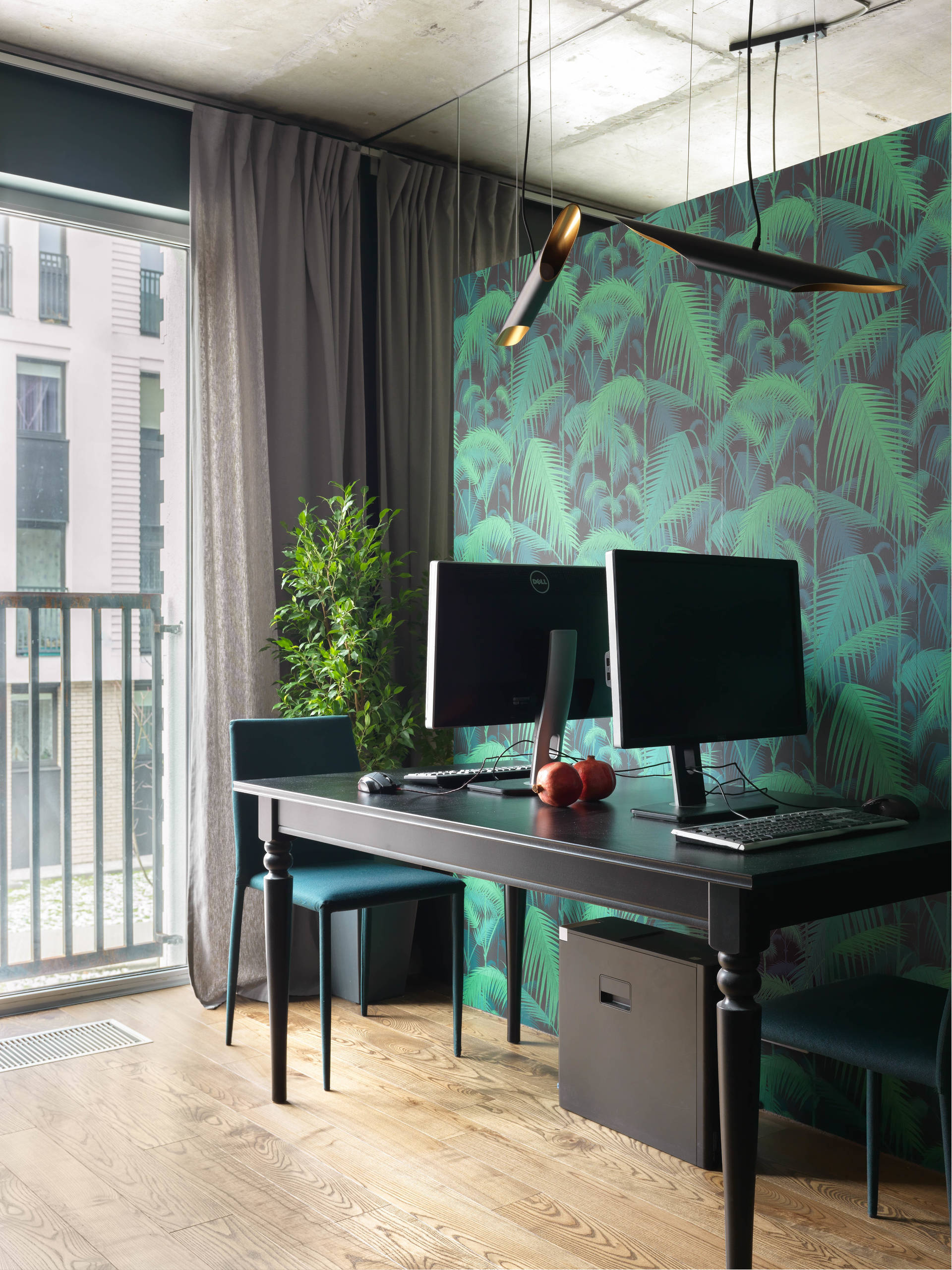 В гостях: Квартира с эпатажными обоями