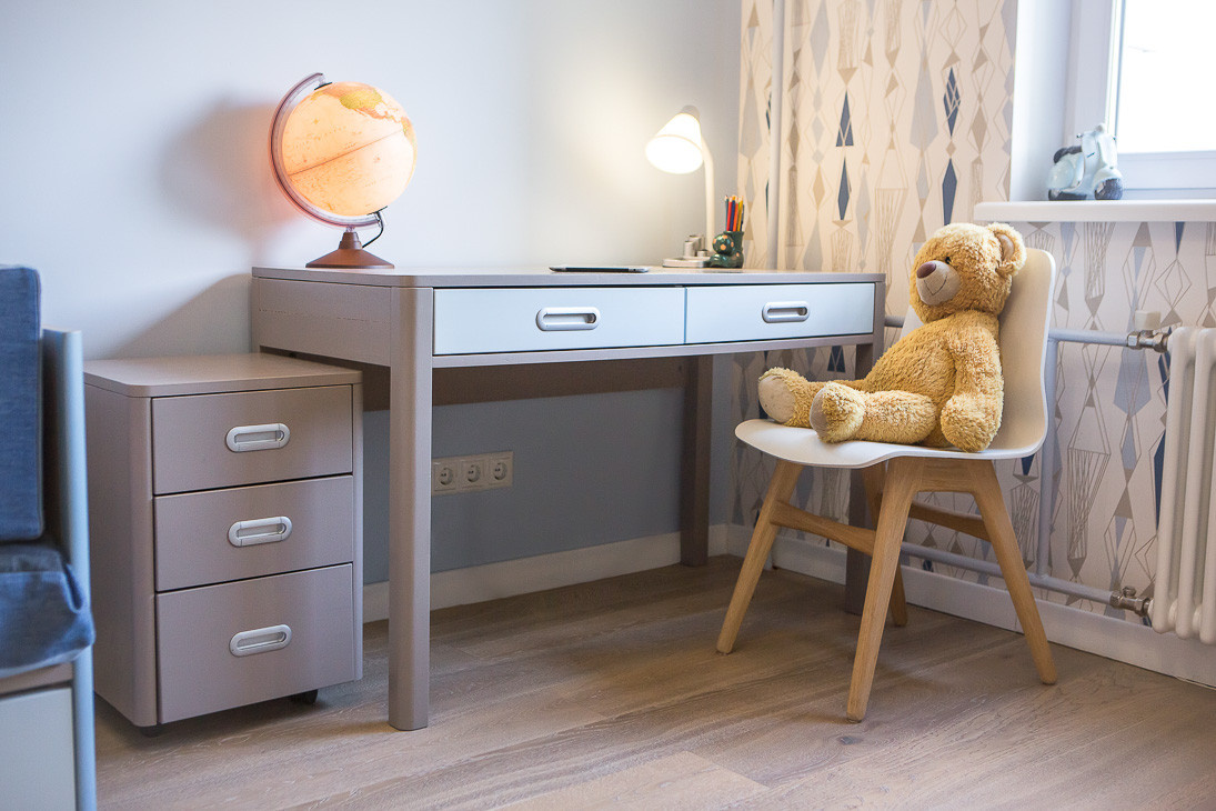 Houzz тур: Квартира-путешествие с графикой Анатолия Зверева